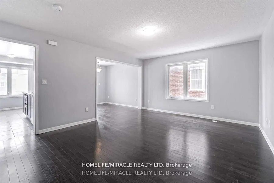 43 Colonel Frank Cheng Crescent