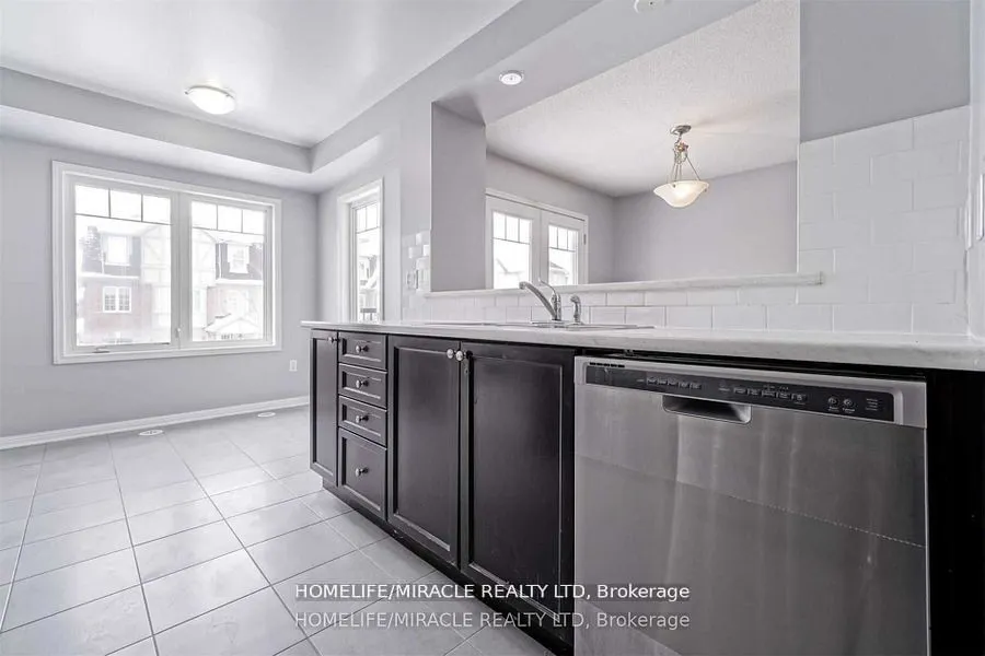 43 Colonel Frank Cheng Crescent