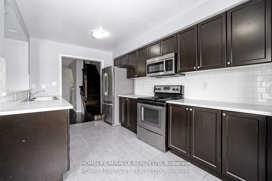 43 Colonel Frank Cheng Crescent