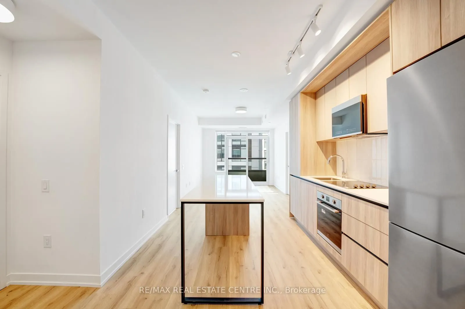 2485 EGLINTON Avenue W, #605