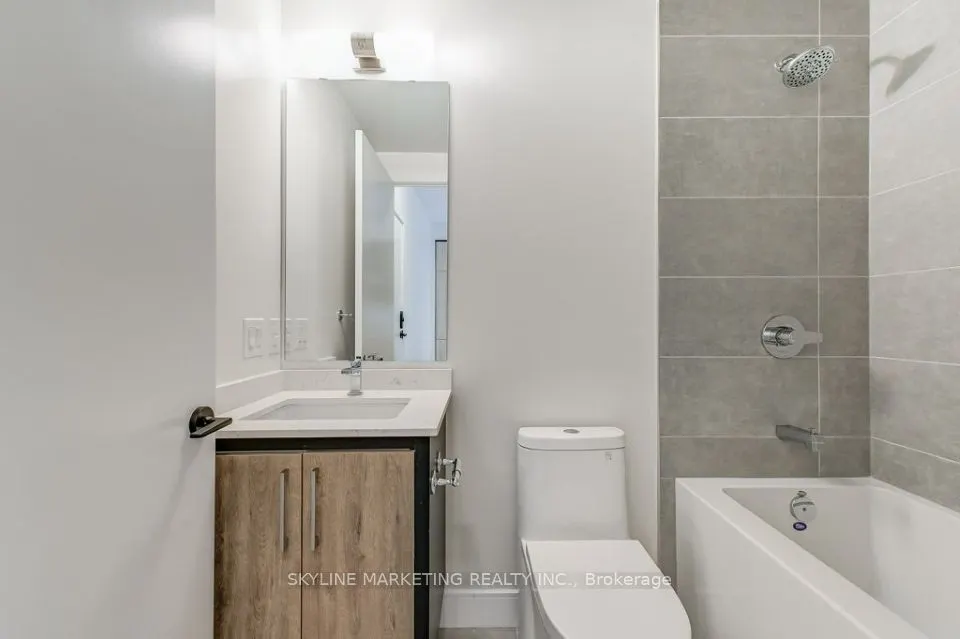 2450 Old Bronte Road, #449