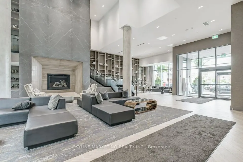 2450 Old Bronte Road, #449