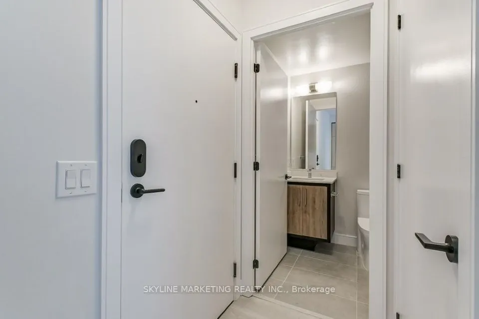 2450 Old Bronte Road, #449