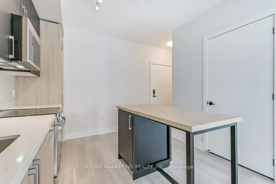 2450 Old Bronte Road, #449