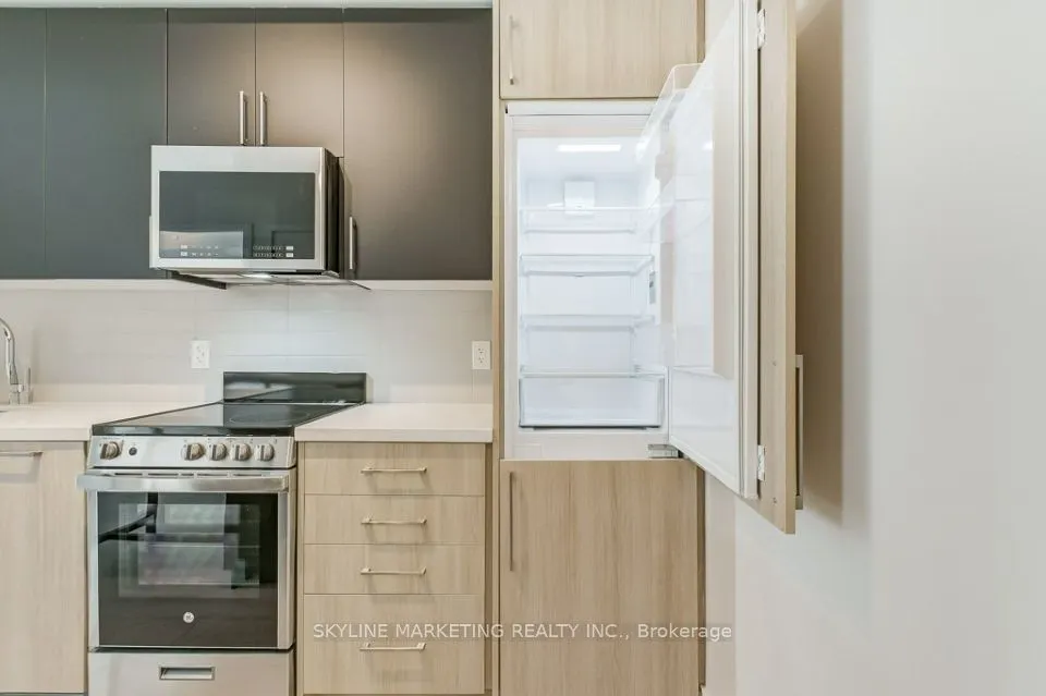 2450 Old Bronte Road, #449
