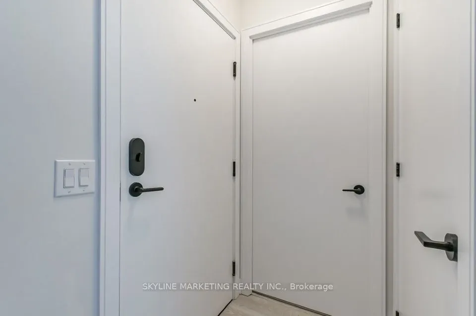 2450 Old Bronte Road, #449