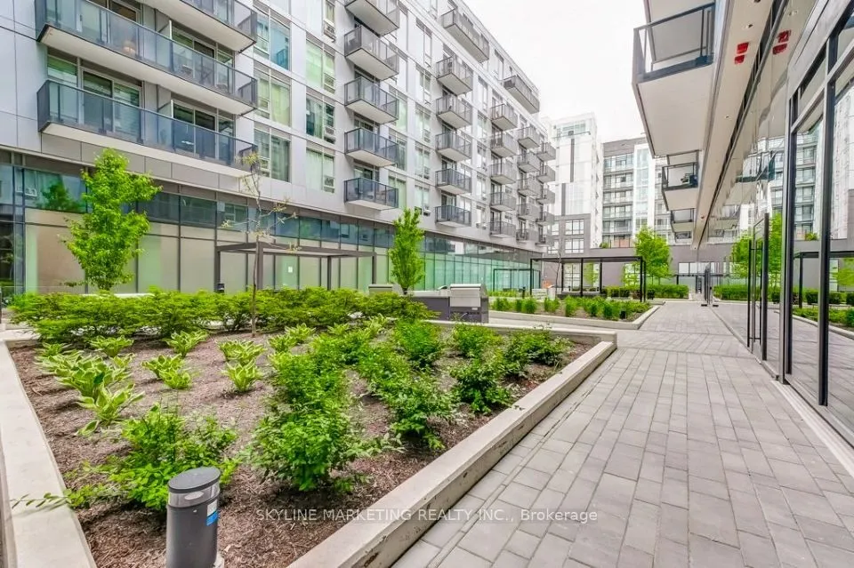 2450 Old Bronte Road, #449
