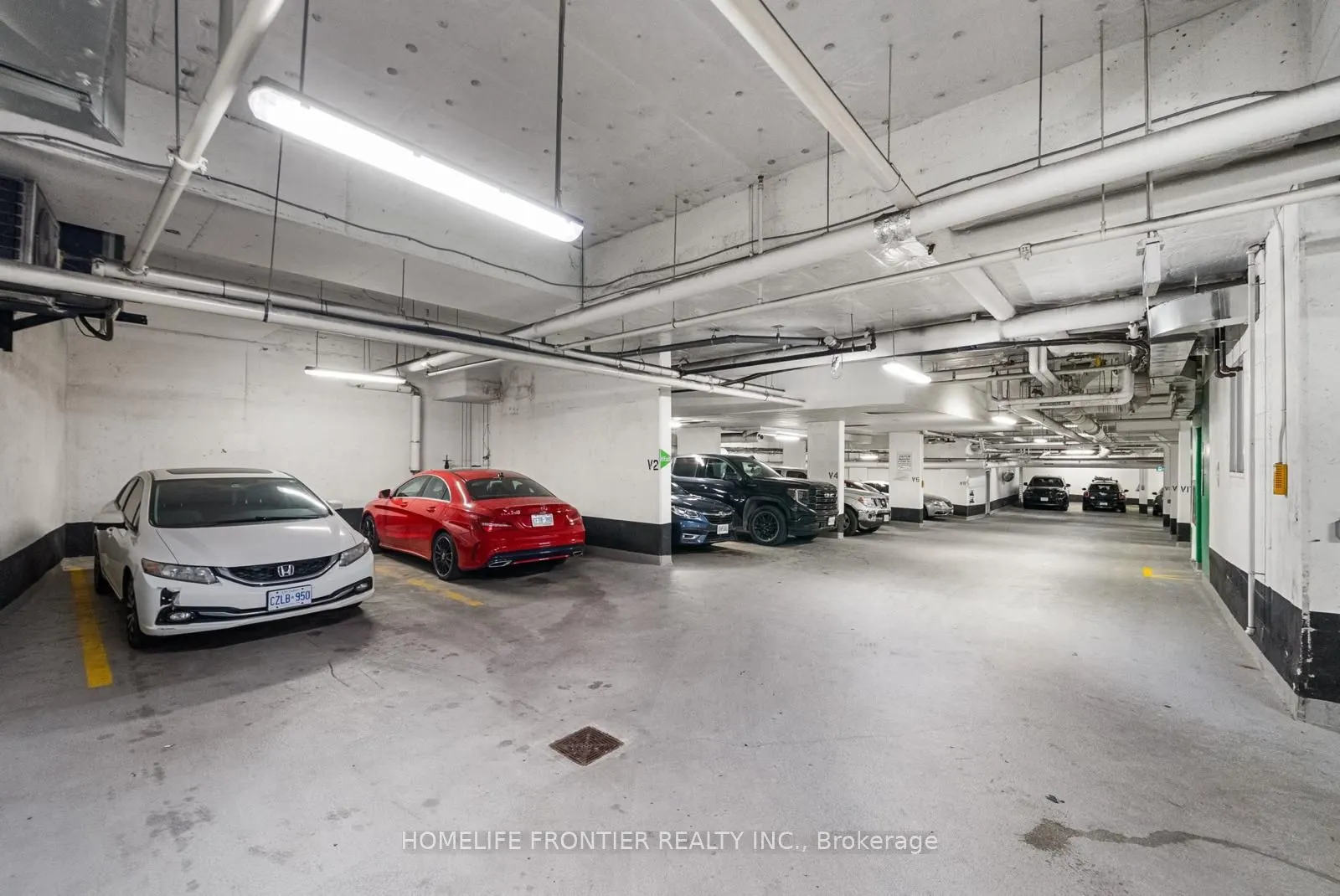 16 McAdam Avenue, #1
