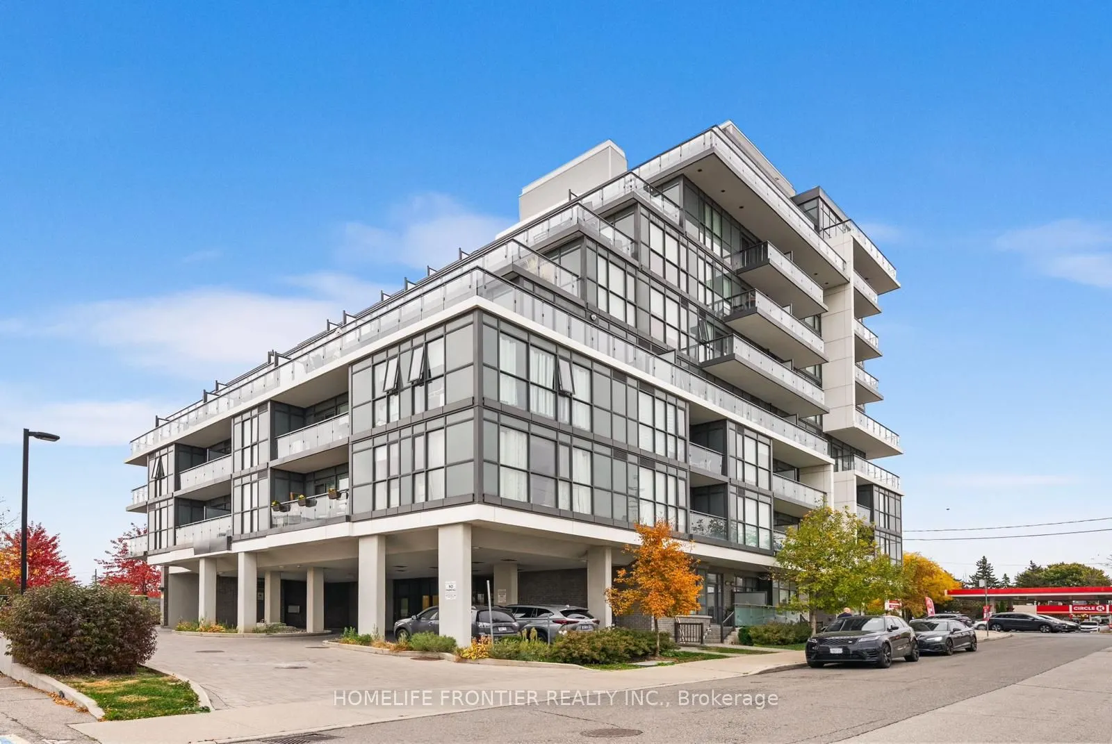 16 McAdam Avenue, #1