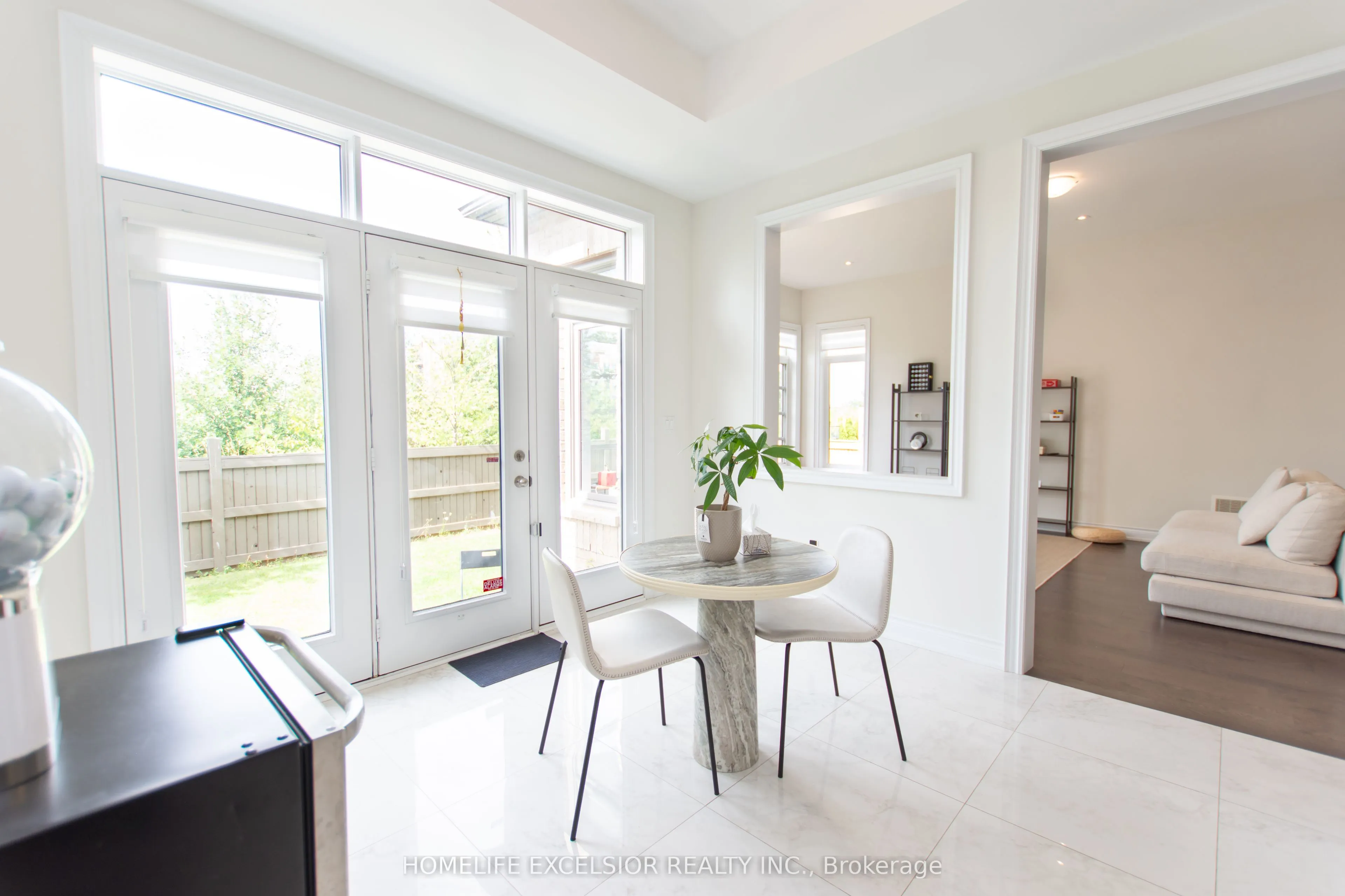 3128 Parsonage Crescent