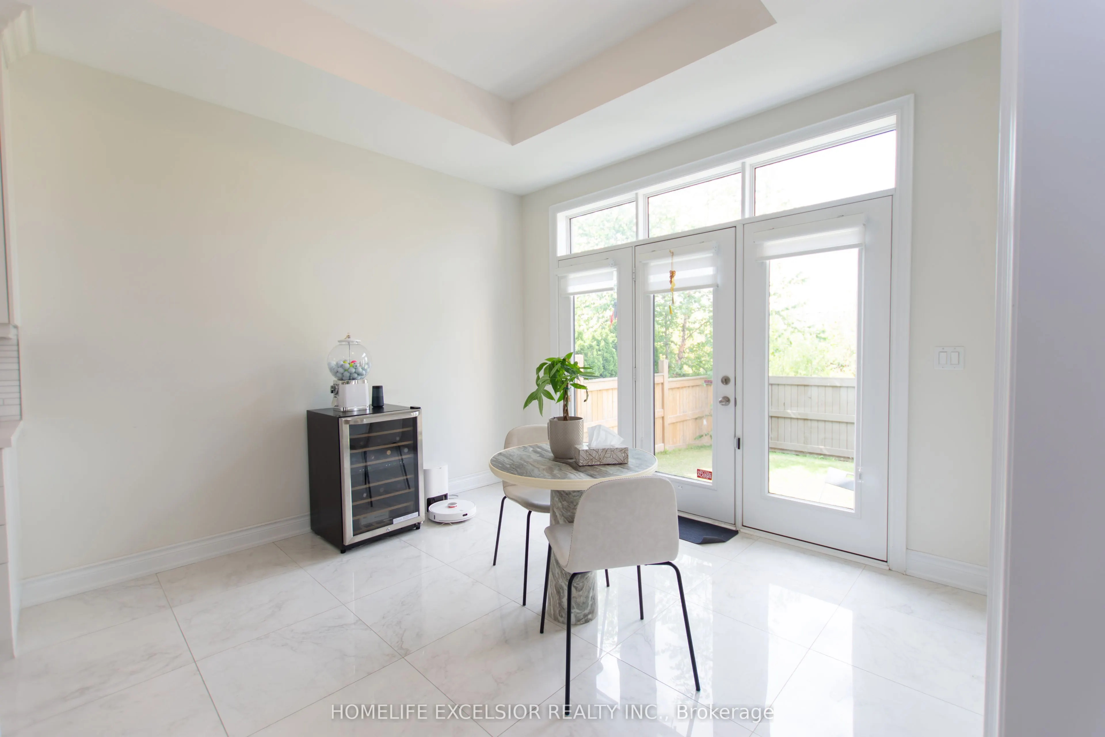 3128 Parsonage Crescent