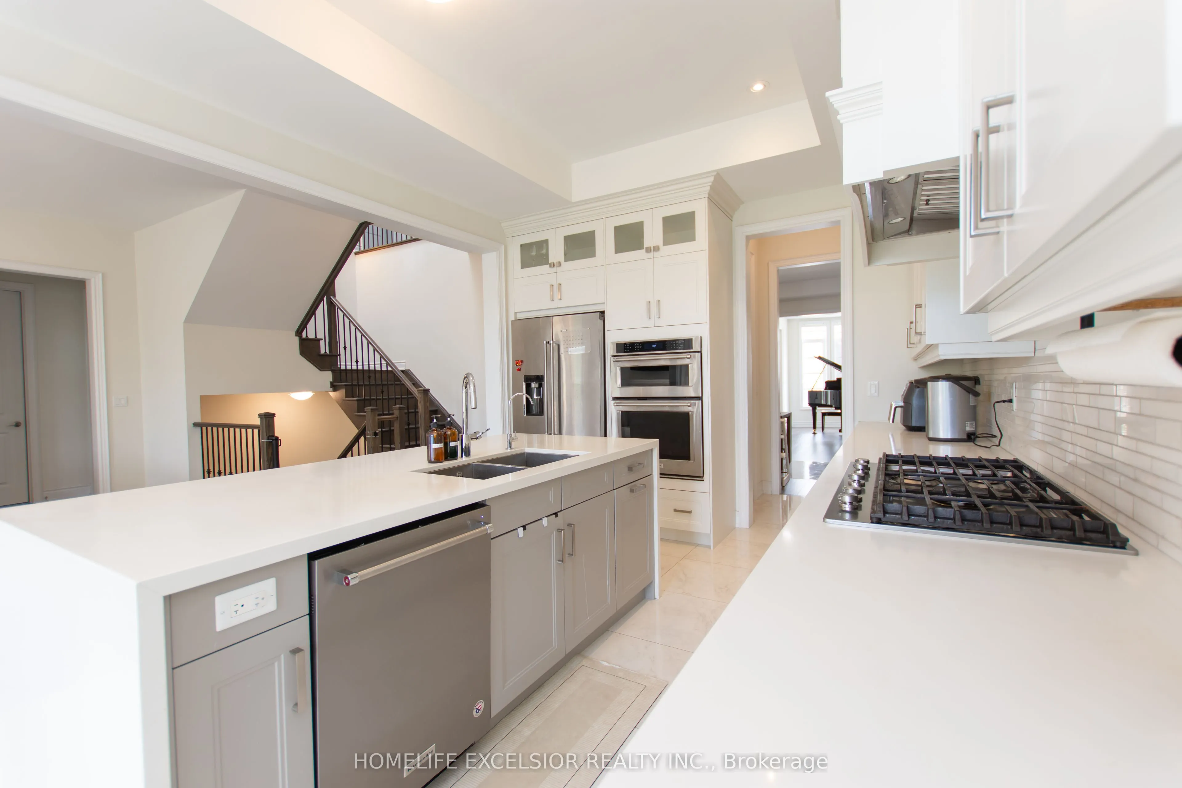 3128 Parsonage Crescent