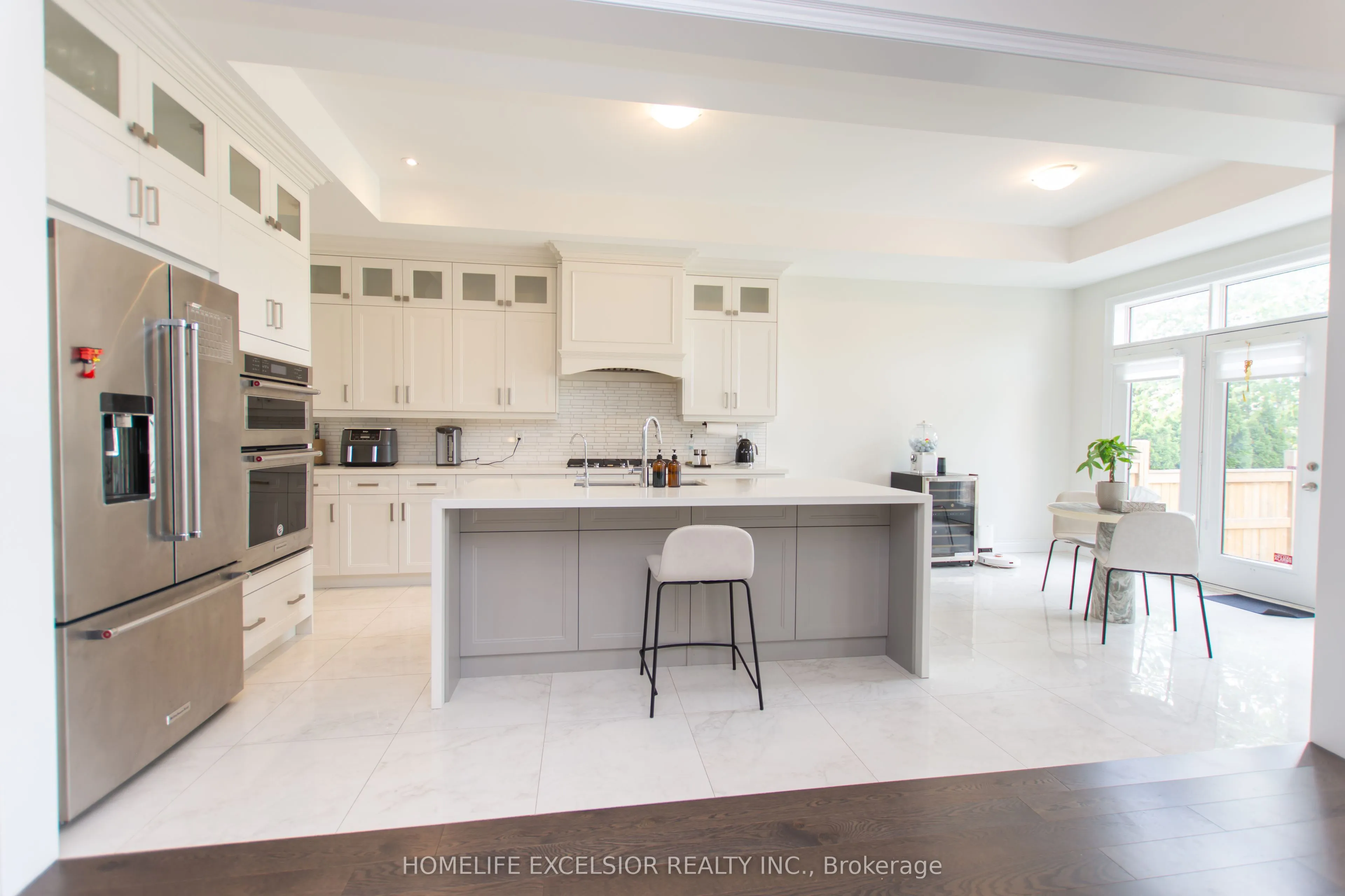 3128 Parsonage Crescent