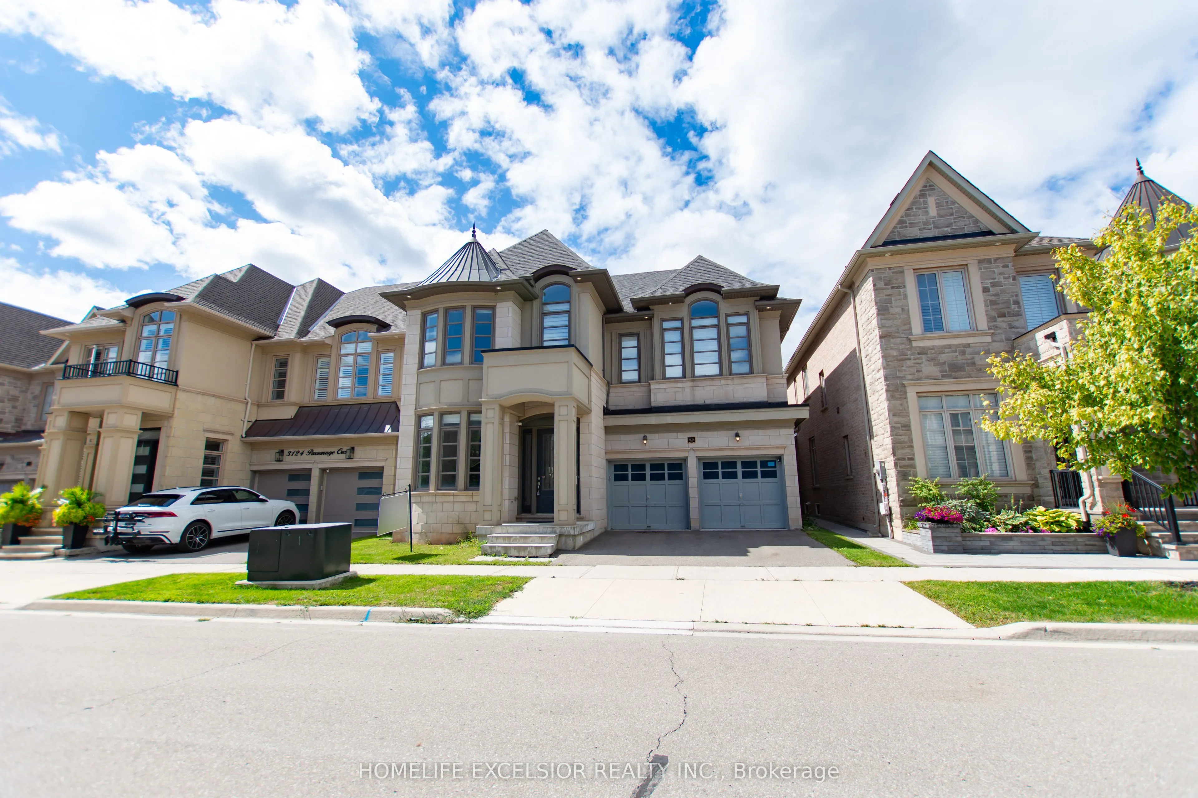 3128 Parsonage Crescent