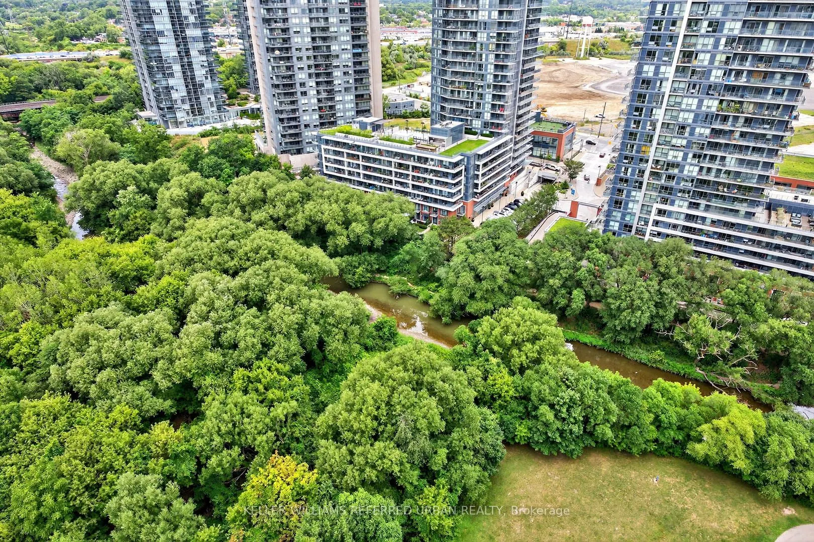 15 Legion Road, #2305