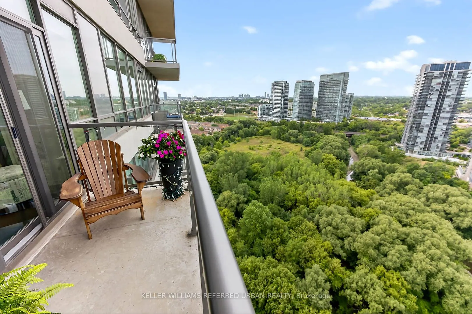 15 Legion Road, #2305