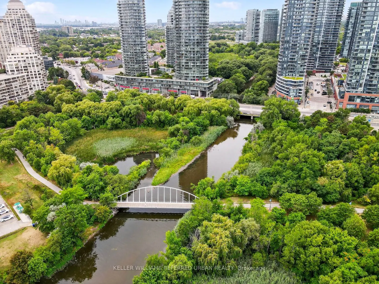 15 Legion Road, #2305