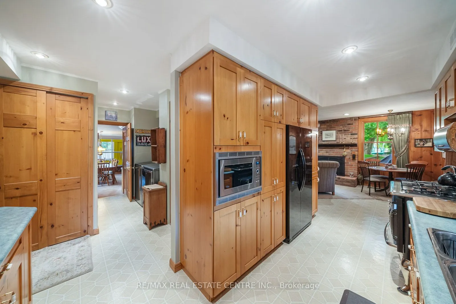 7736 Churchville Road