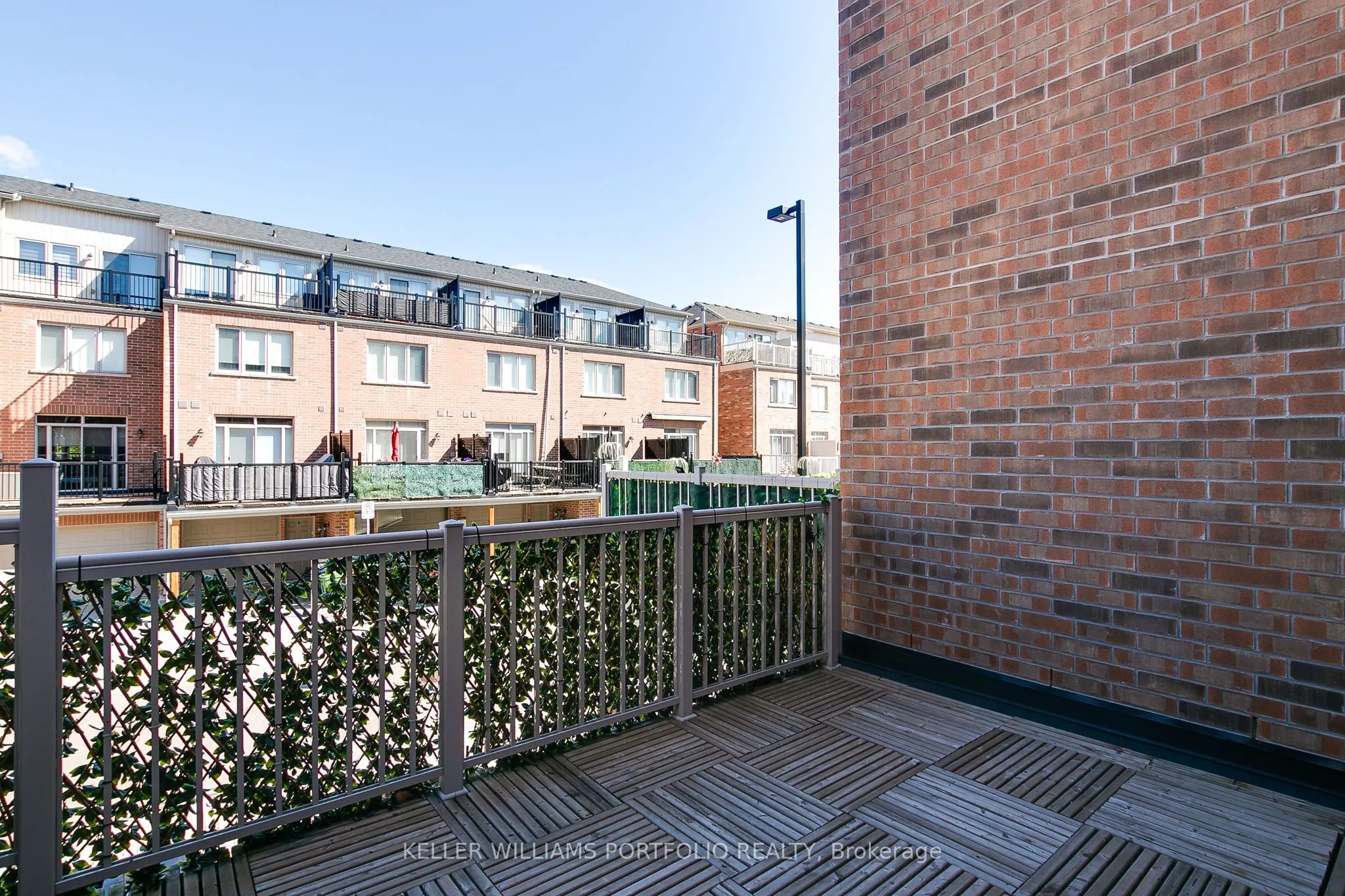 67 Edward Horton Crescent, #118
