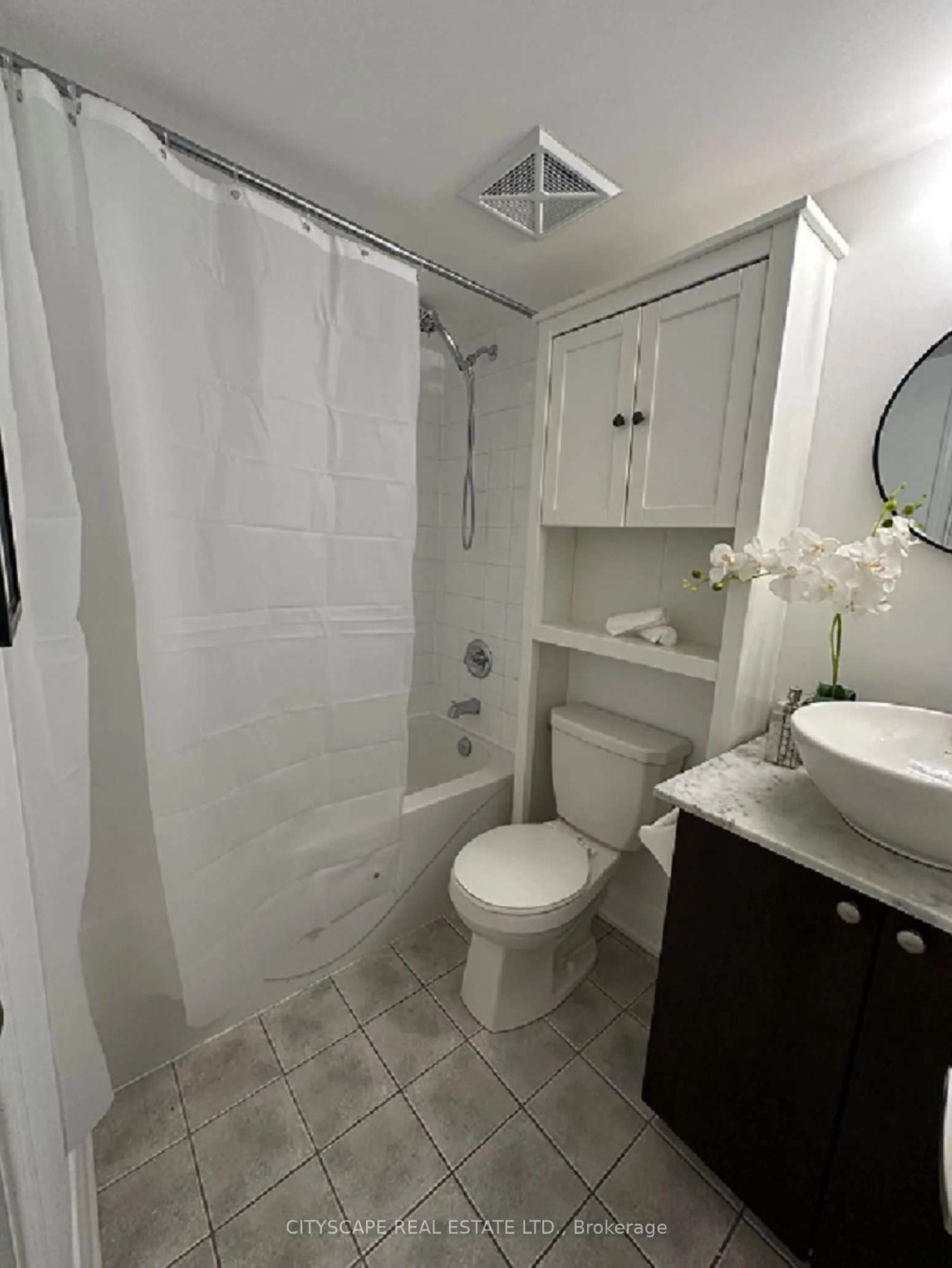 16 Foundry Avenue, #212