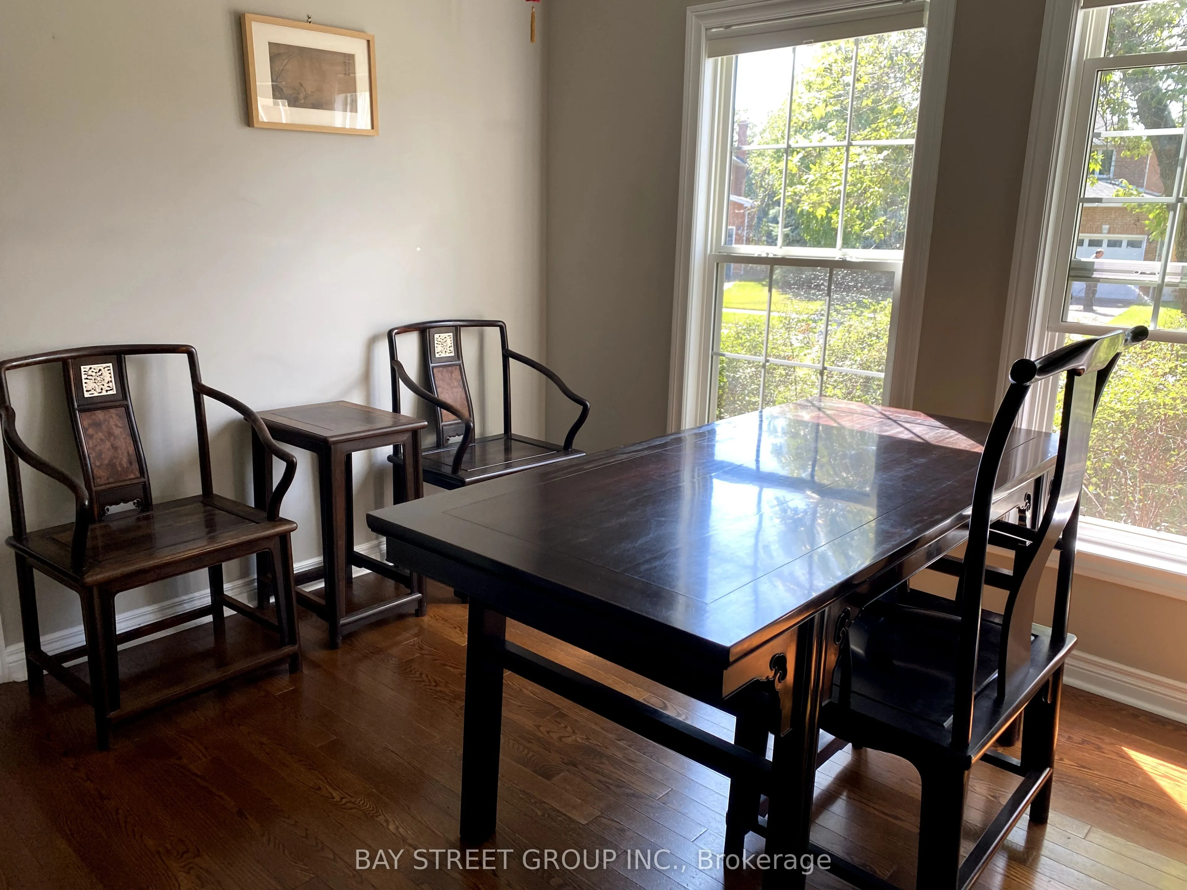 1322 Roseberry Crescent