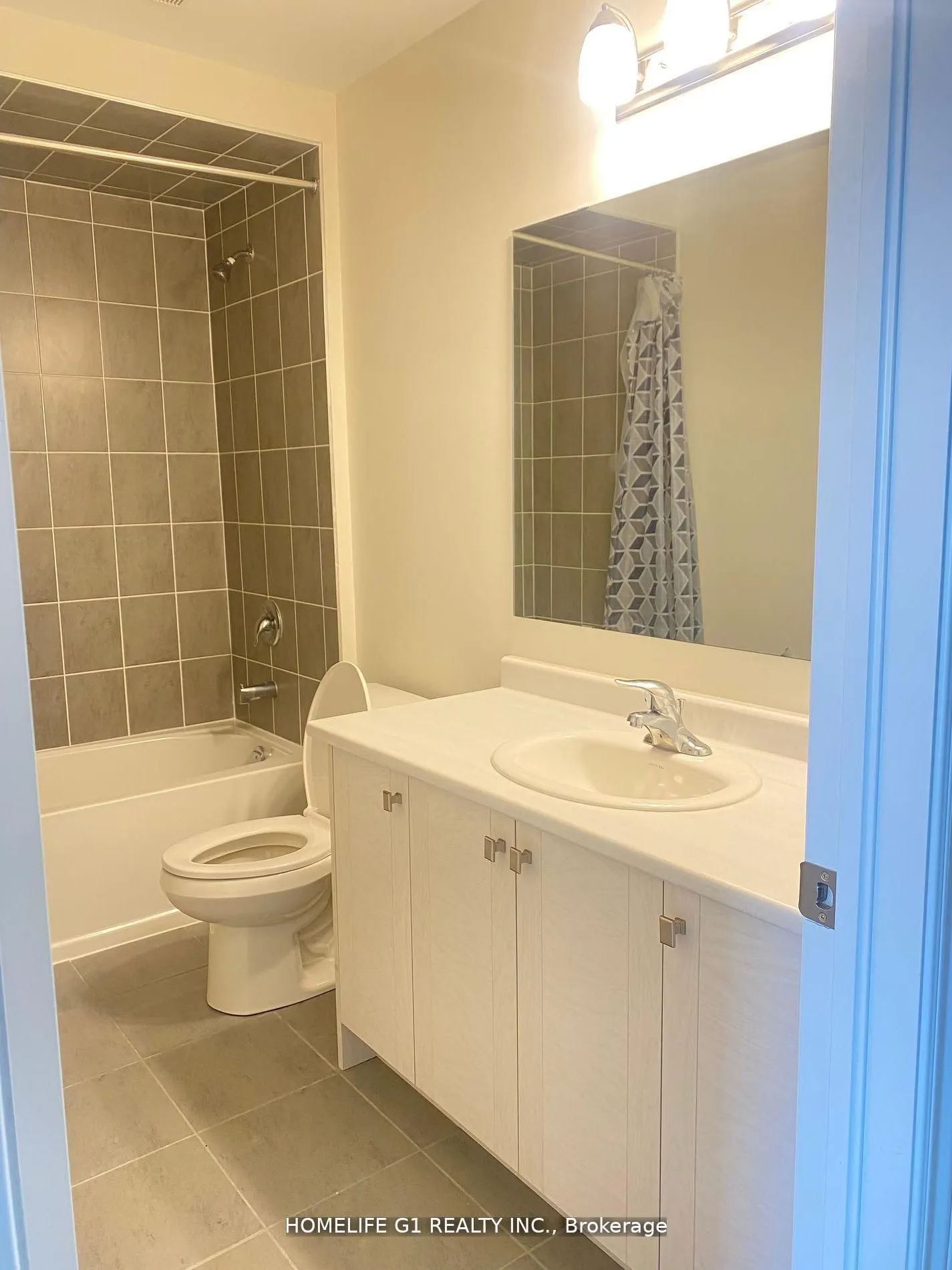 11 Ledger Point Crescent
