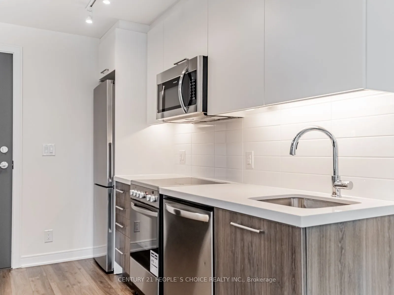 1 Neighbourhood Lane, #202