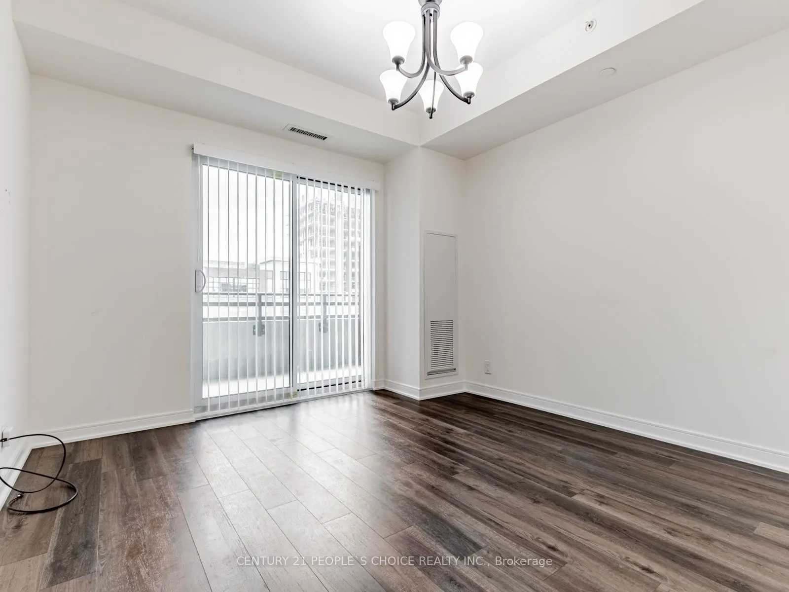 1 Neighbourhood Lane, #202