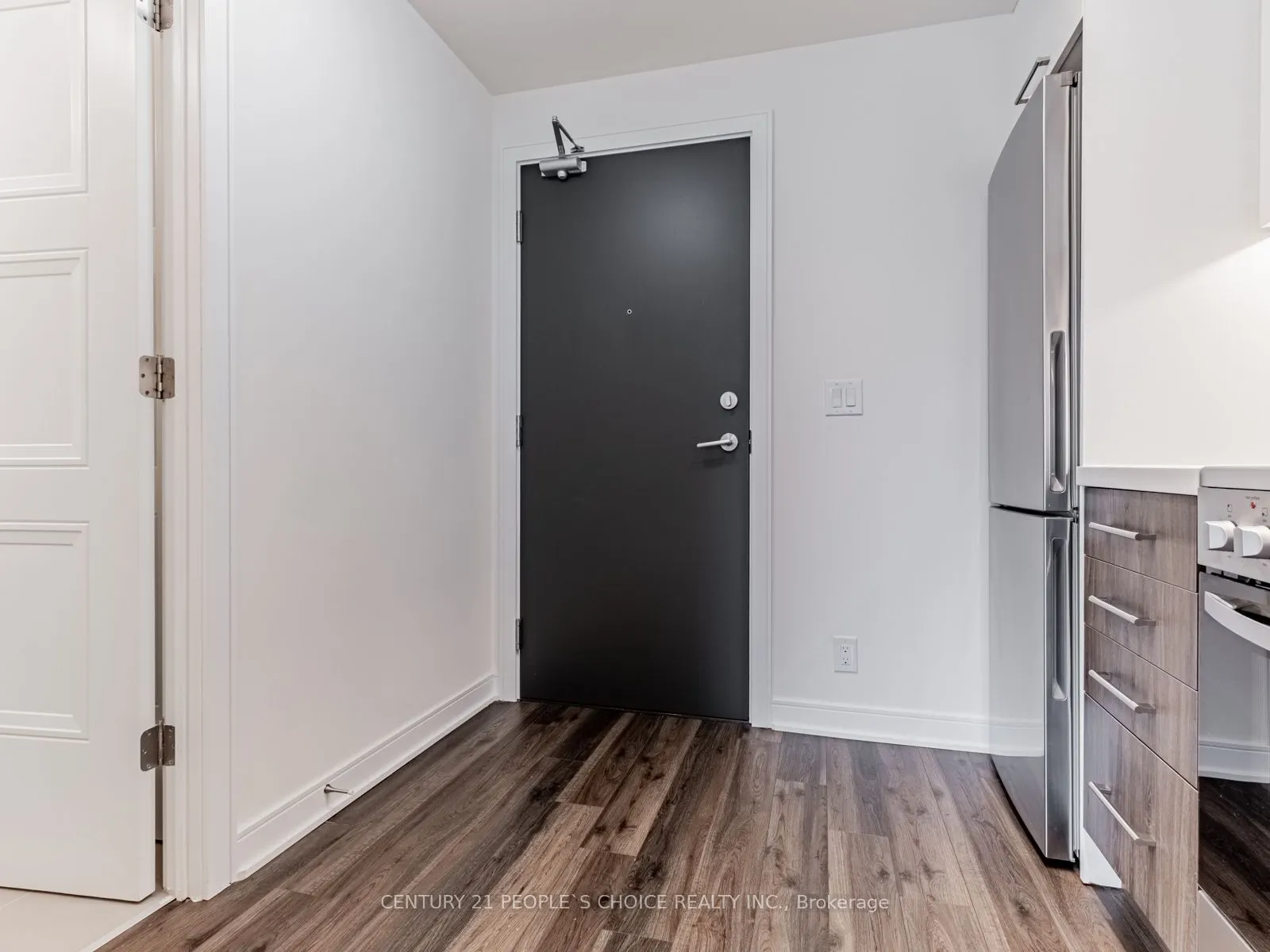 1 Neighbourhood Lane, #202