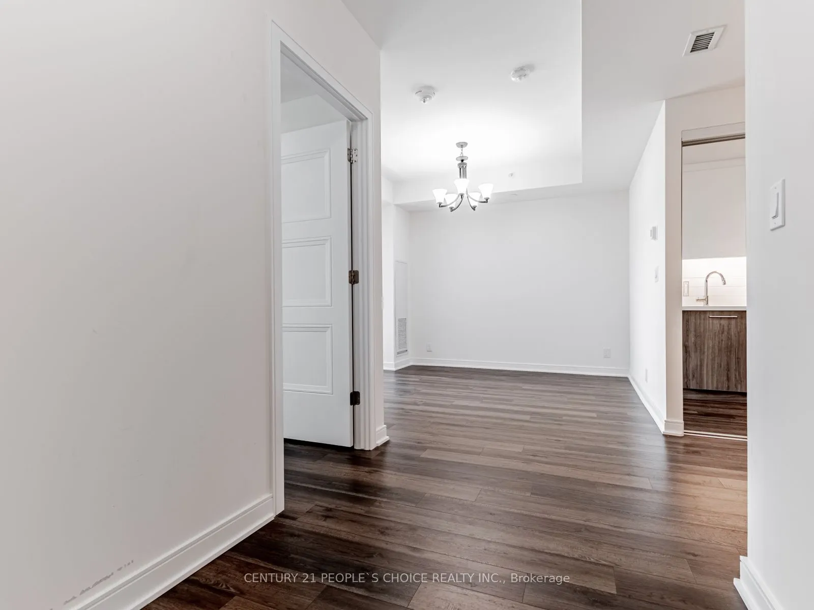 1 Neighbourhood Lane, #202