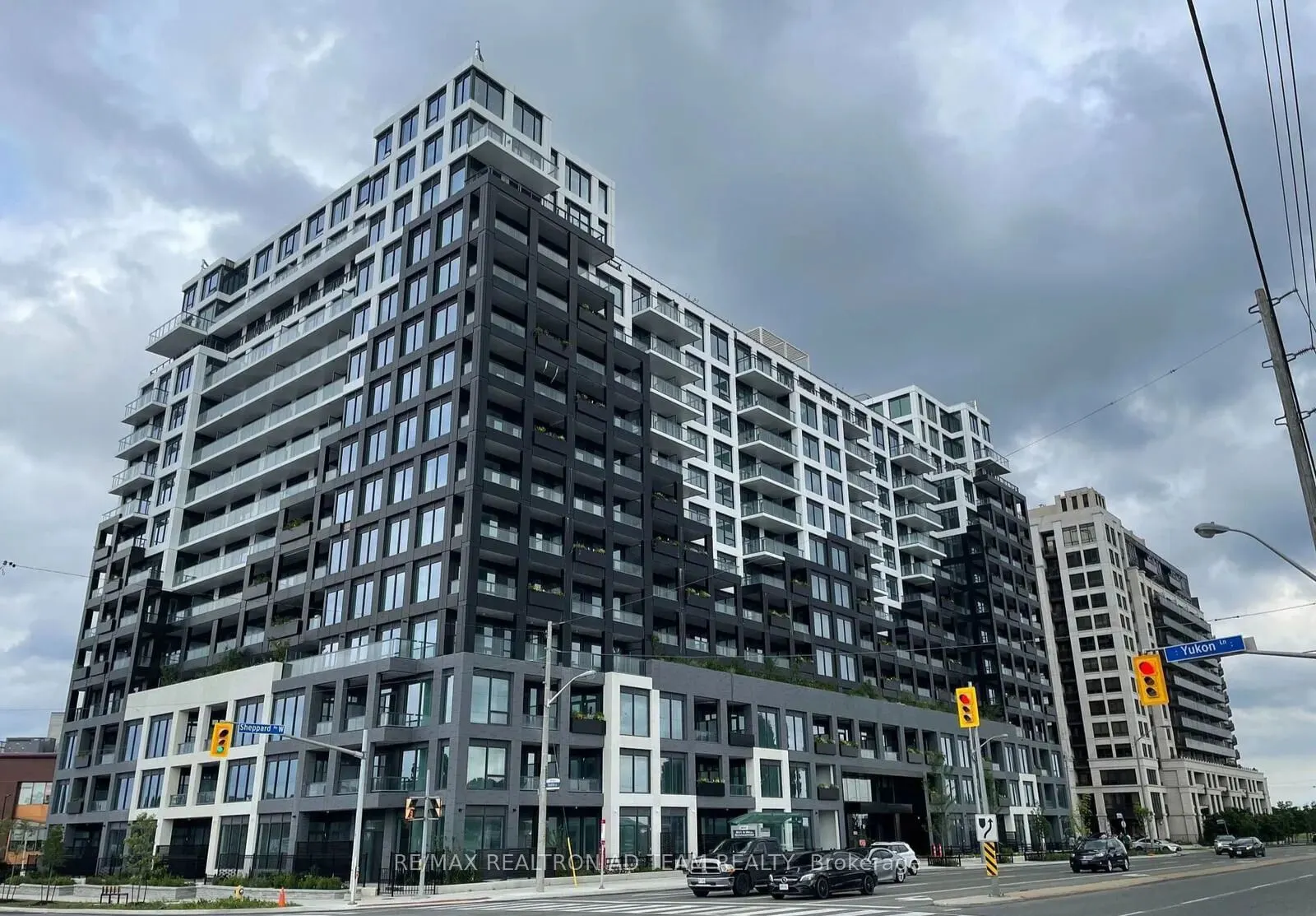 1100 Sheppard Avenue W, #1033