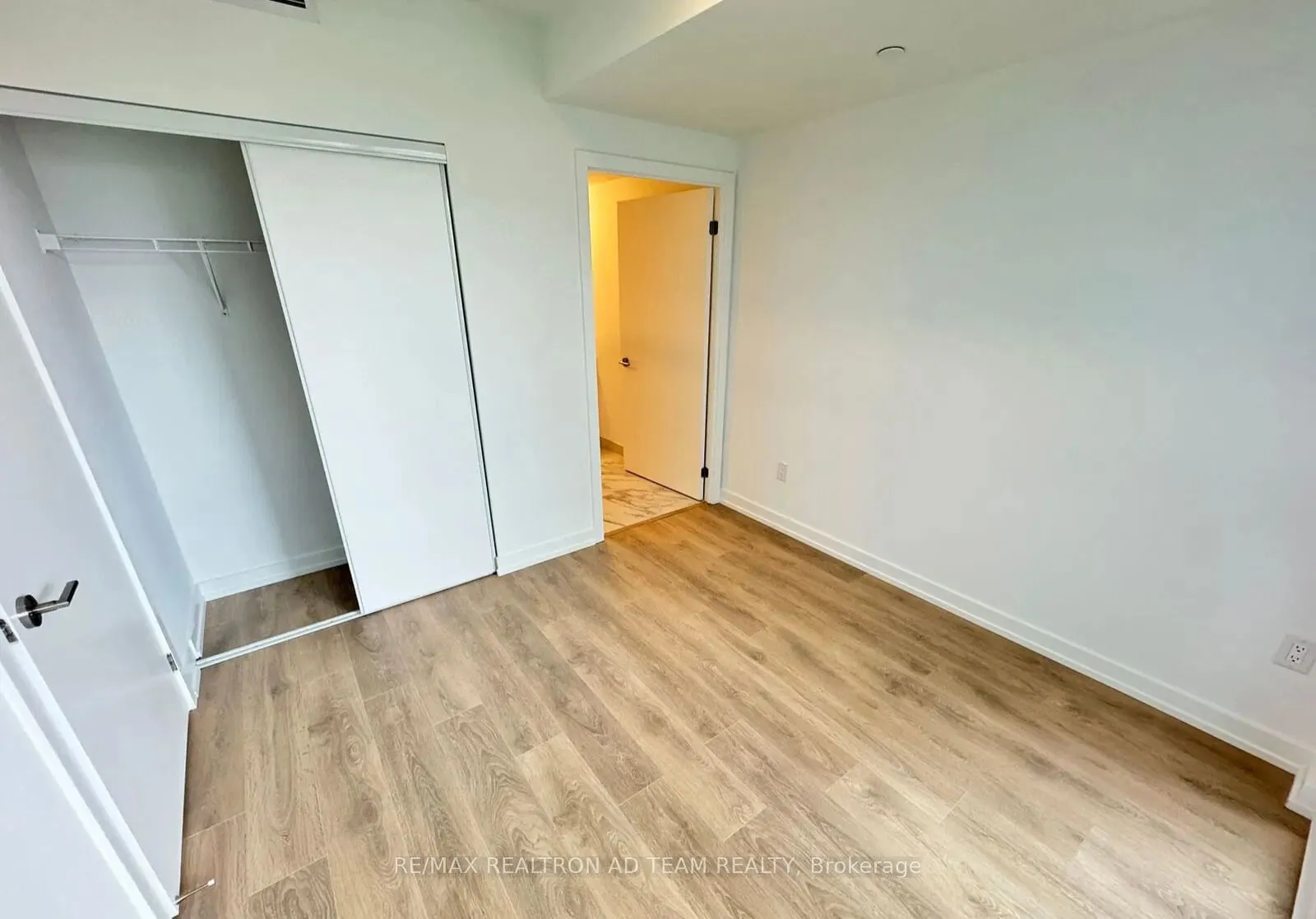 1100 Sheppard Avenue W, #1033