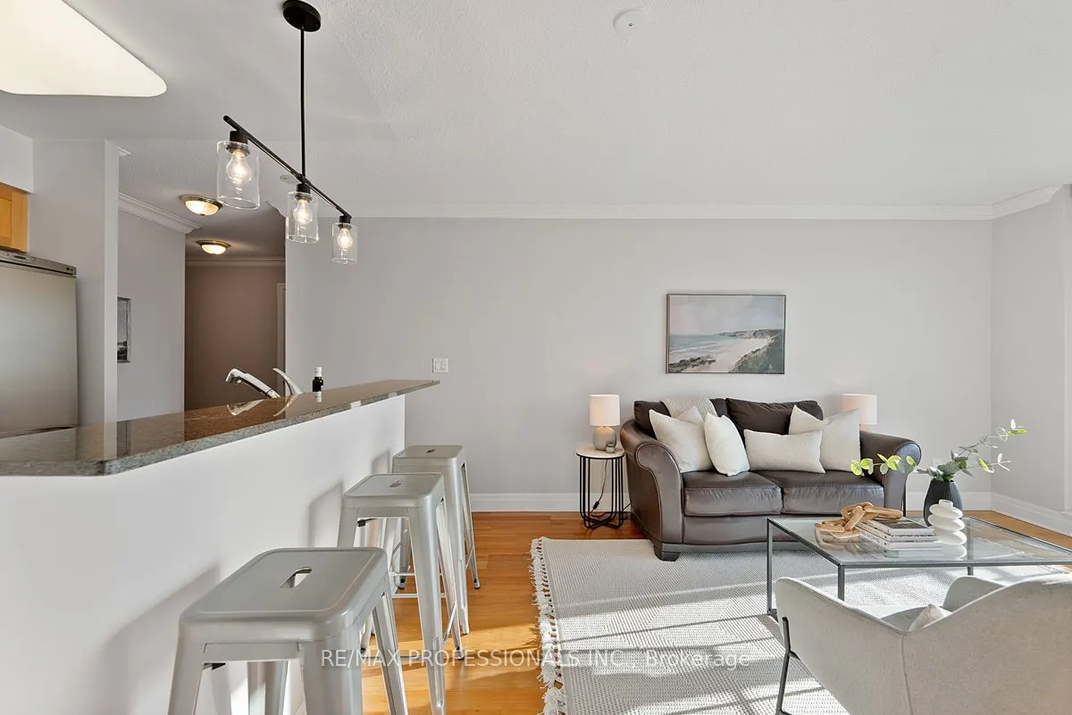 2121 Lake Shore Boulevard W, #1004