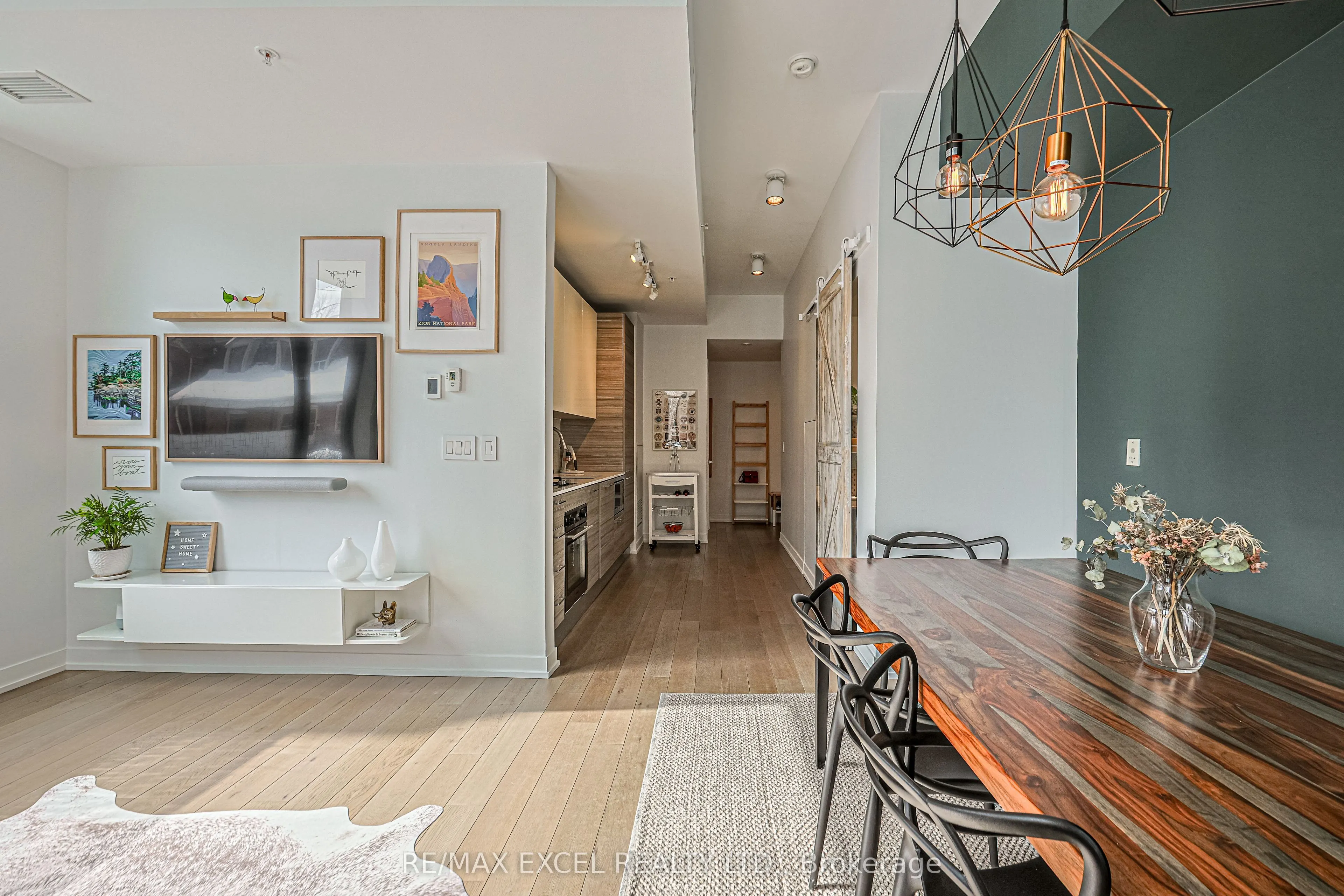 530 Indian Grove, #101