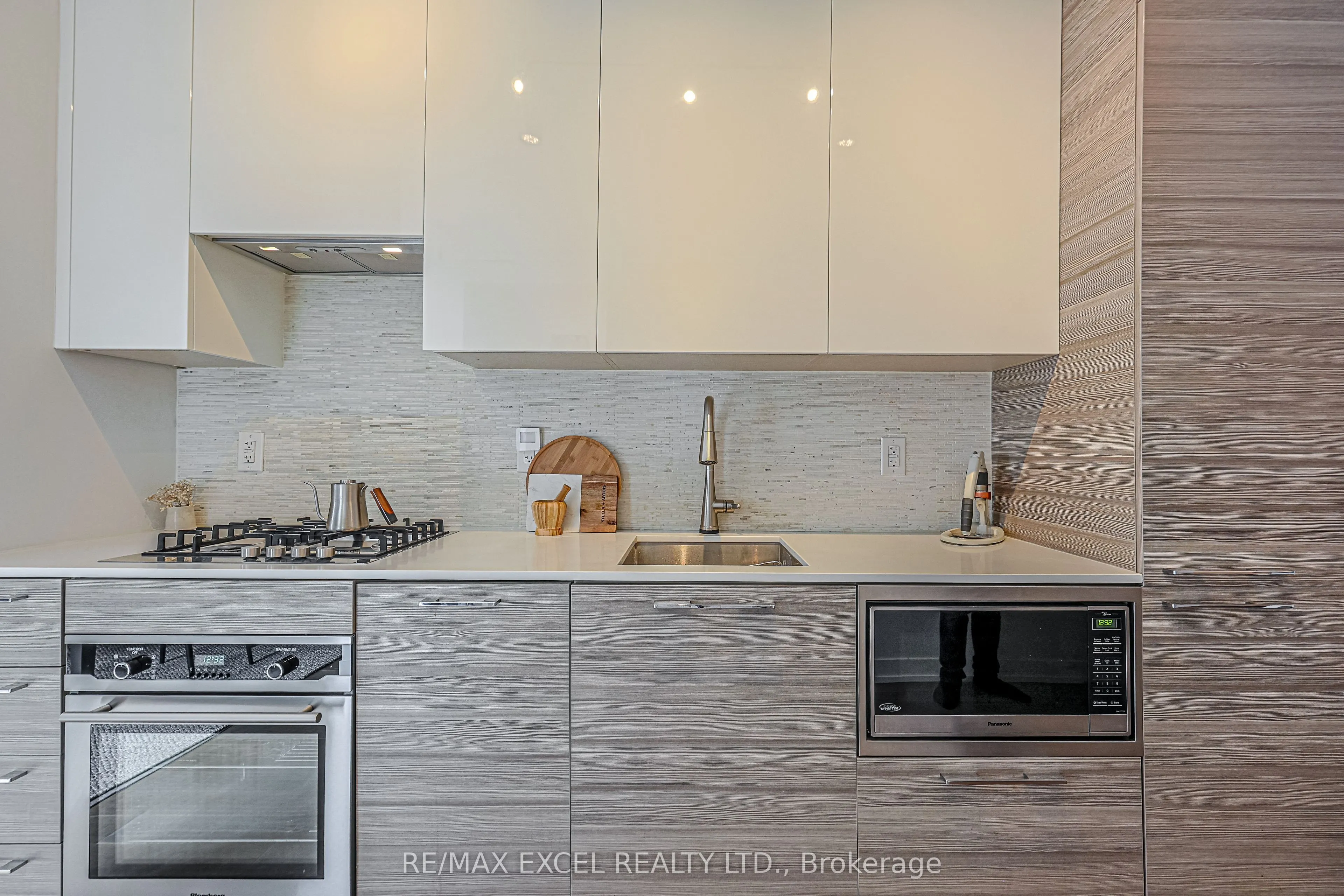 530 Indian Grove, #101