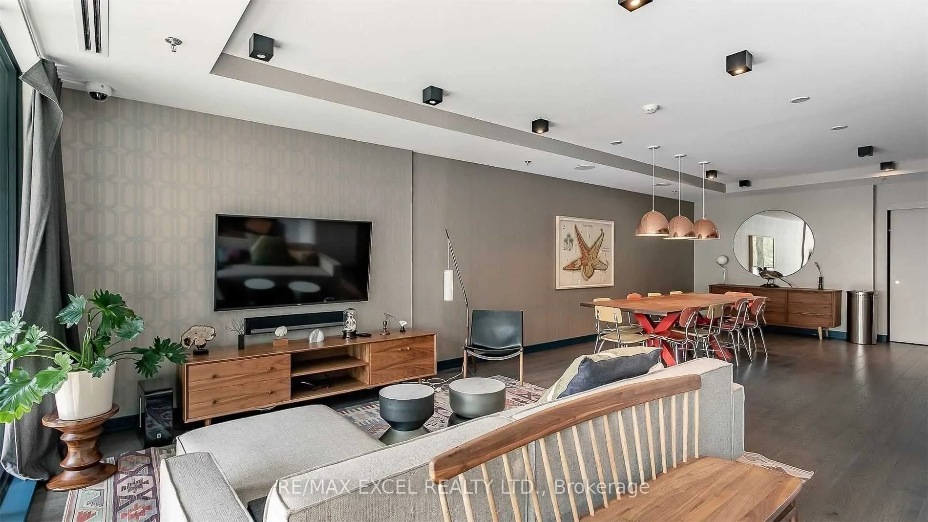 530 Indian Grove, #101