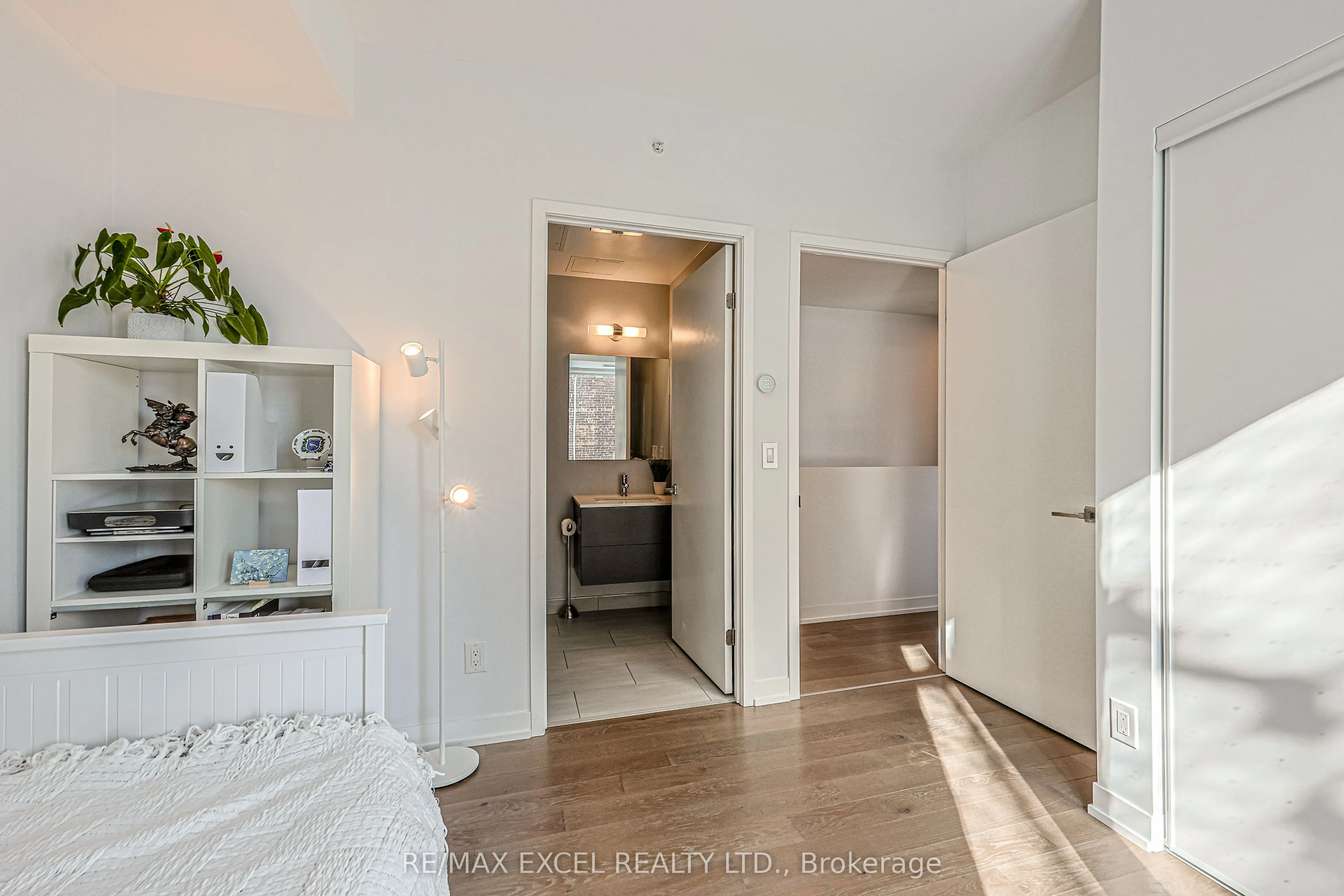 530 Indian Grove, #101