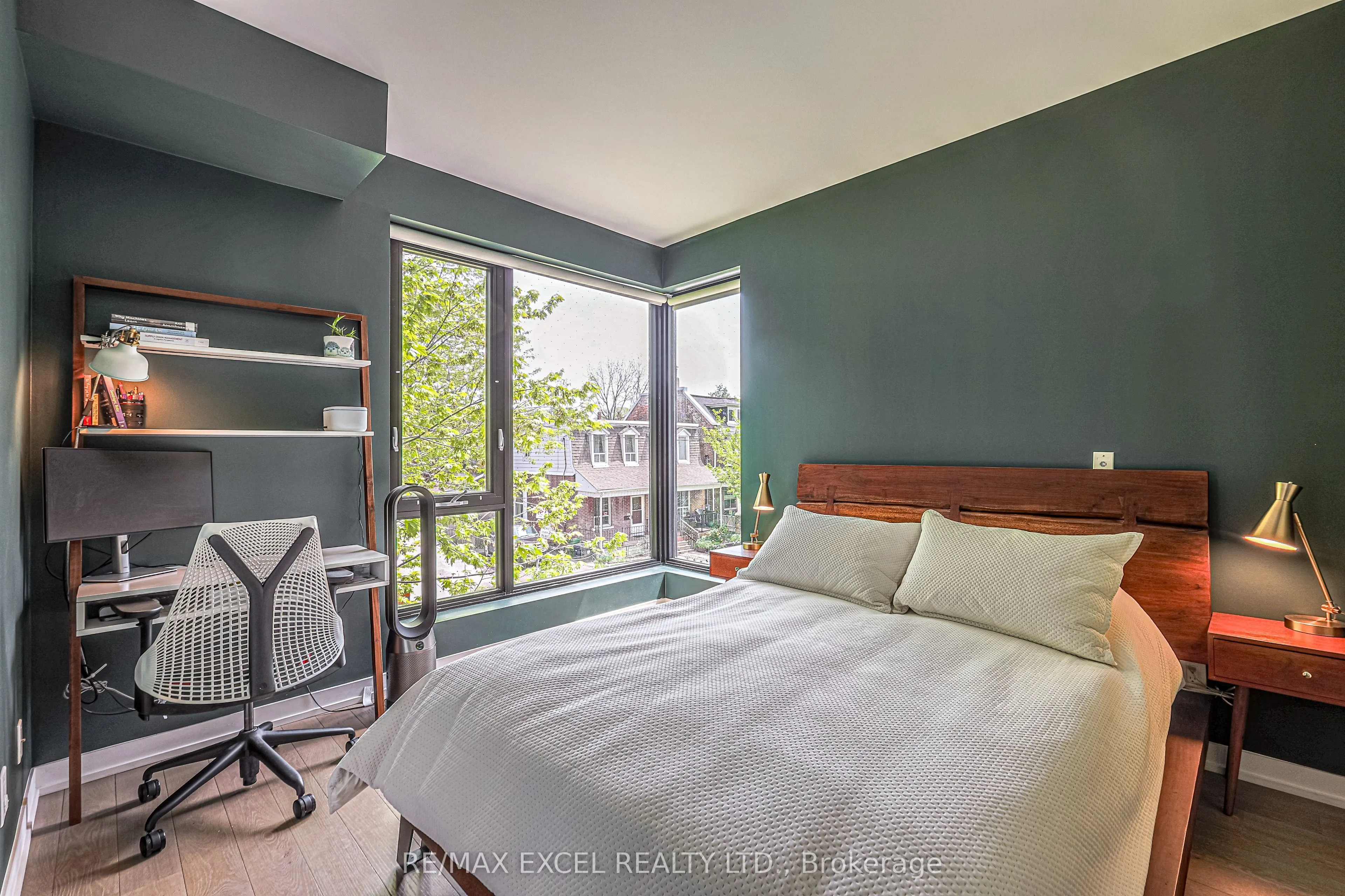 530 Indian Grove, #101