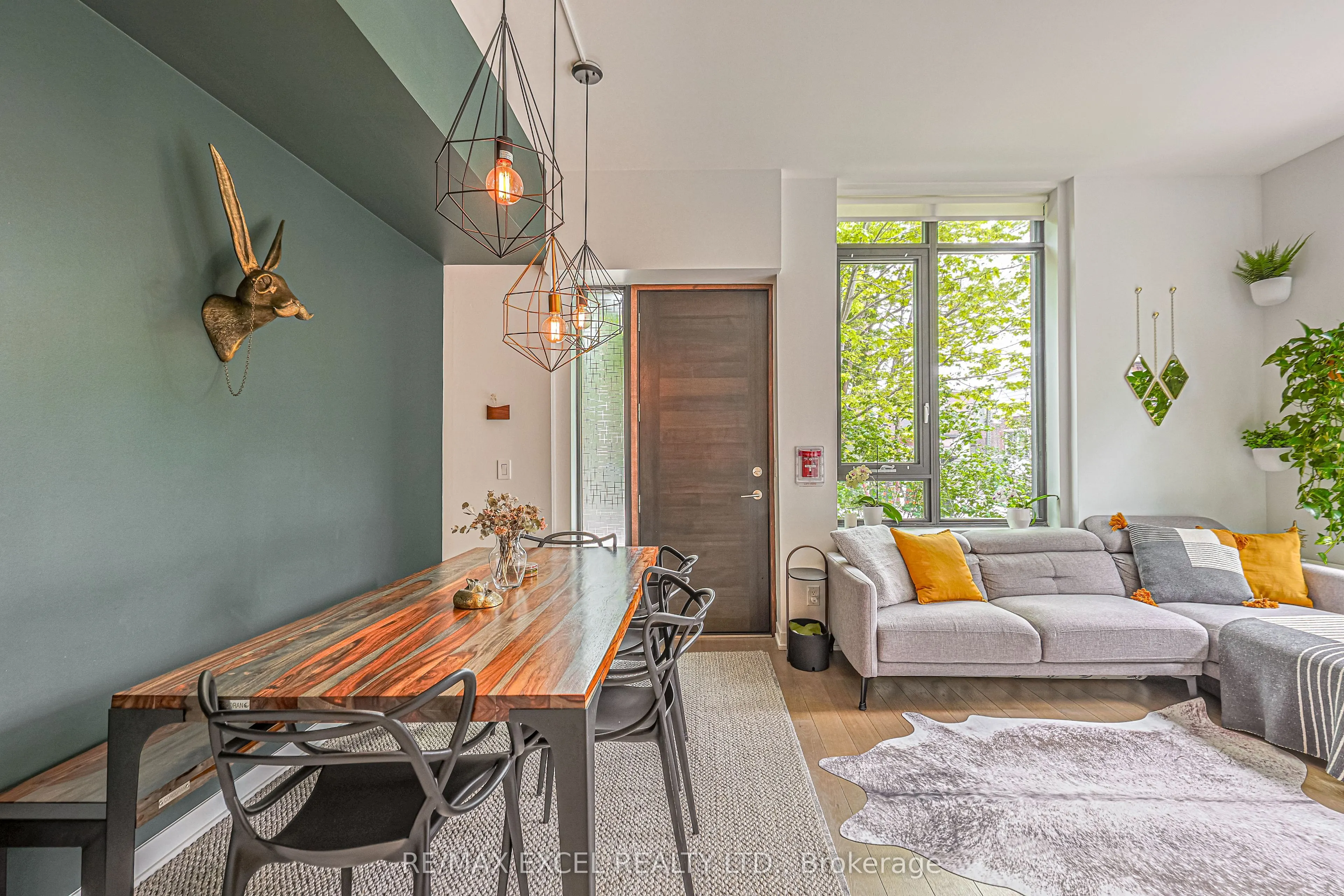 530 Indian Grove, #101