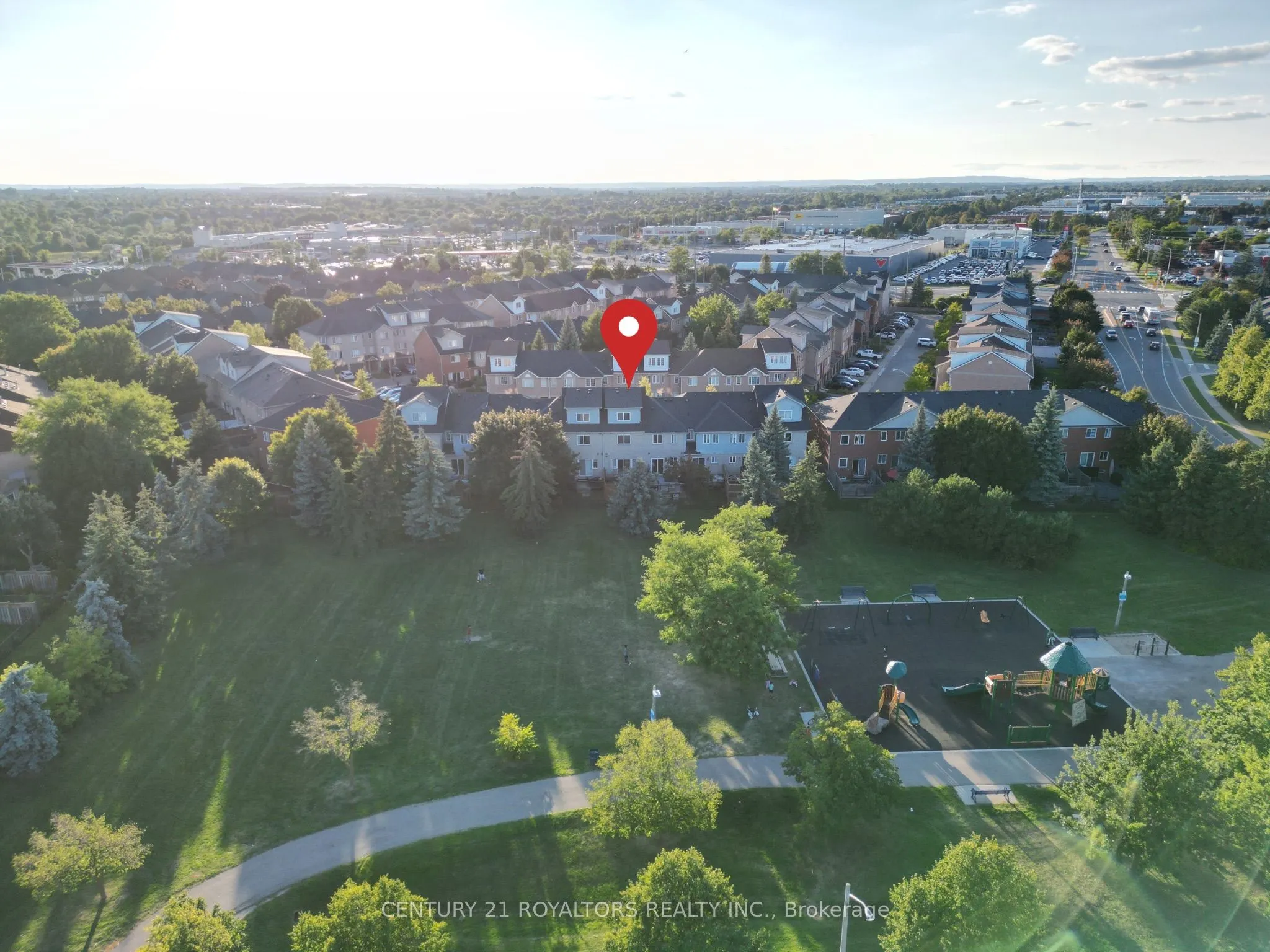28 Spadina Road, #28