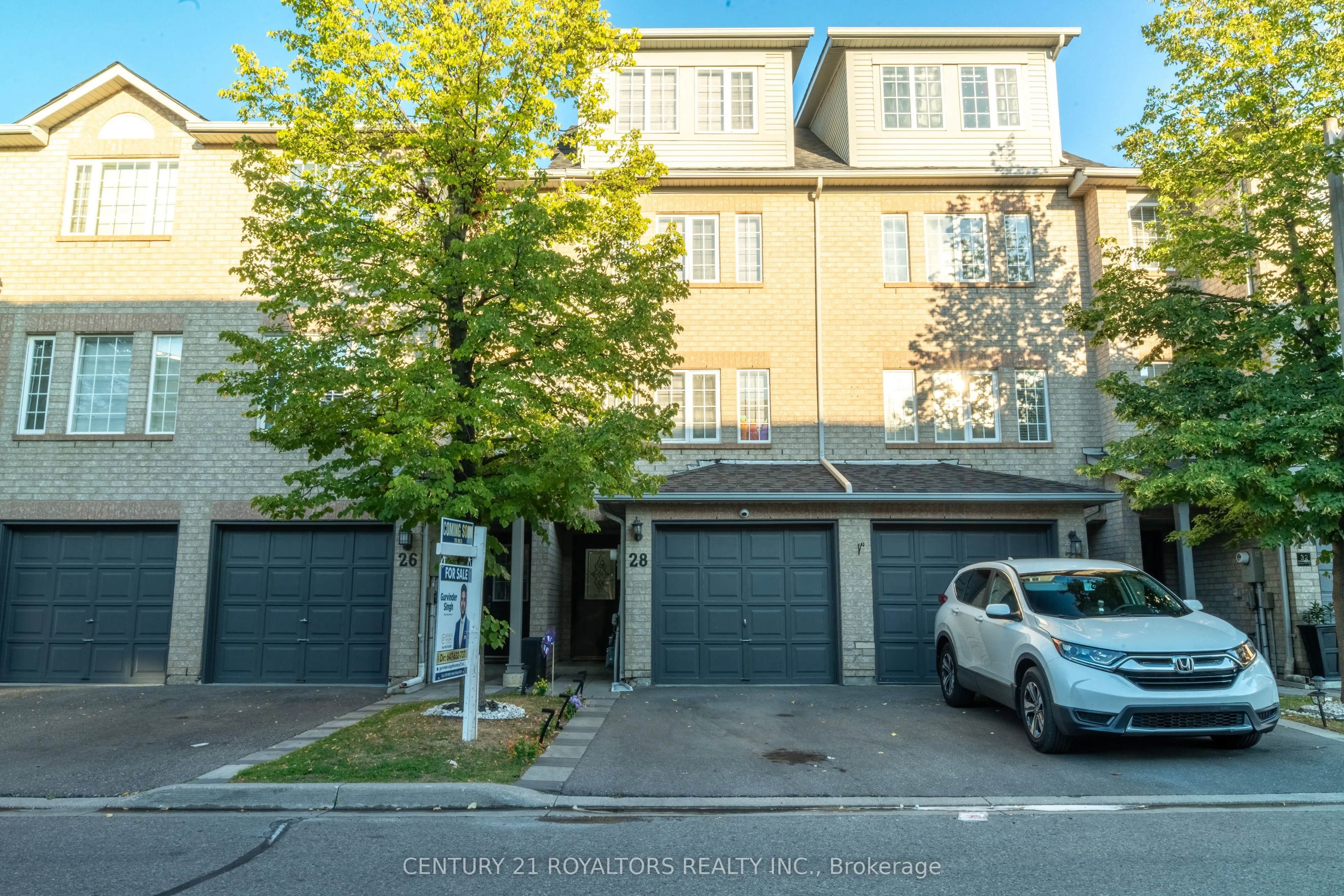 28 Spadina Road, #28