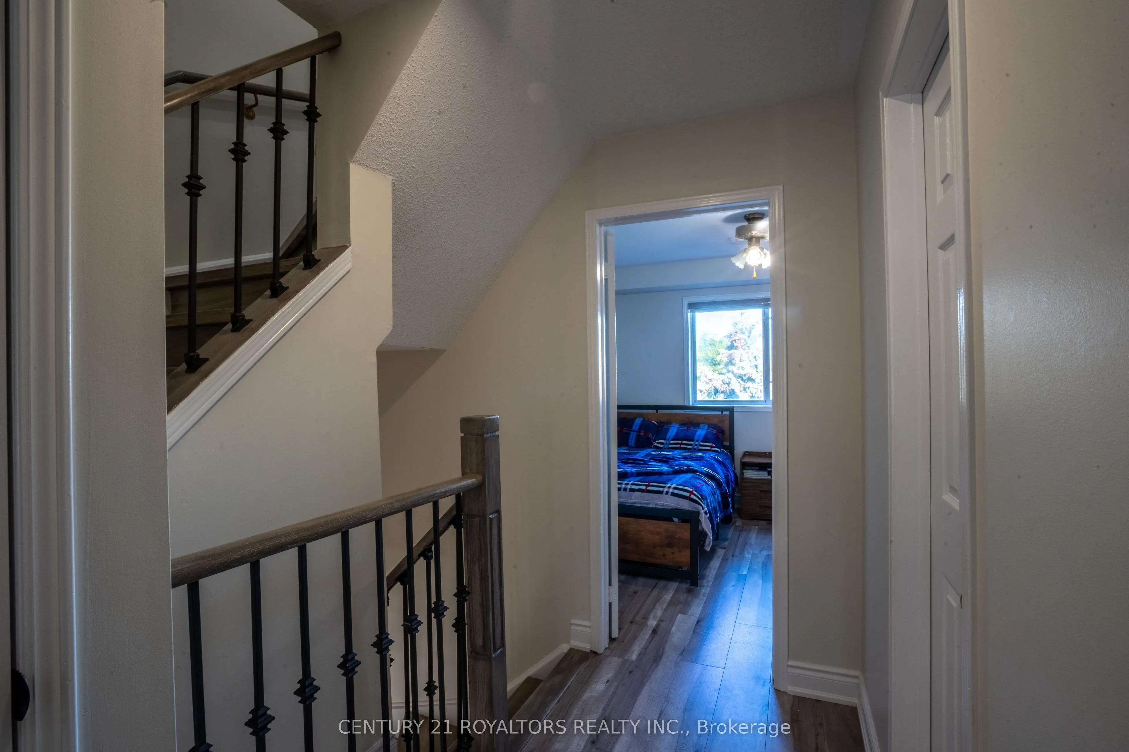 28 Spadina Road, #28