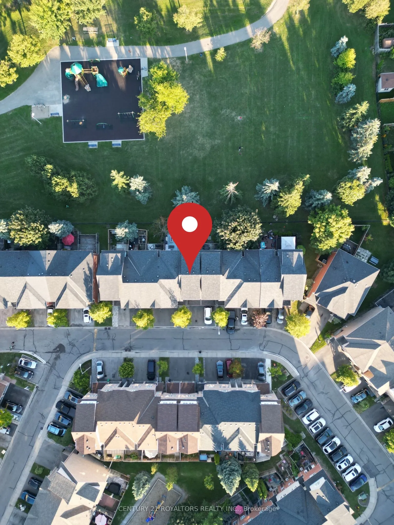 28 Spadina Road, #28