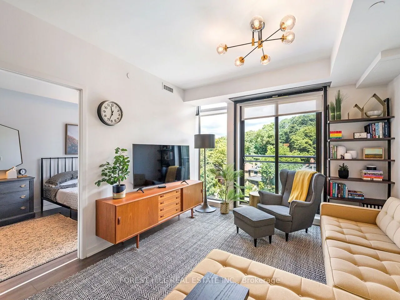1990 Bloor Street W, #406