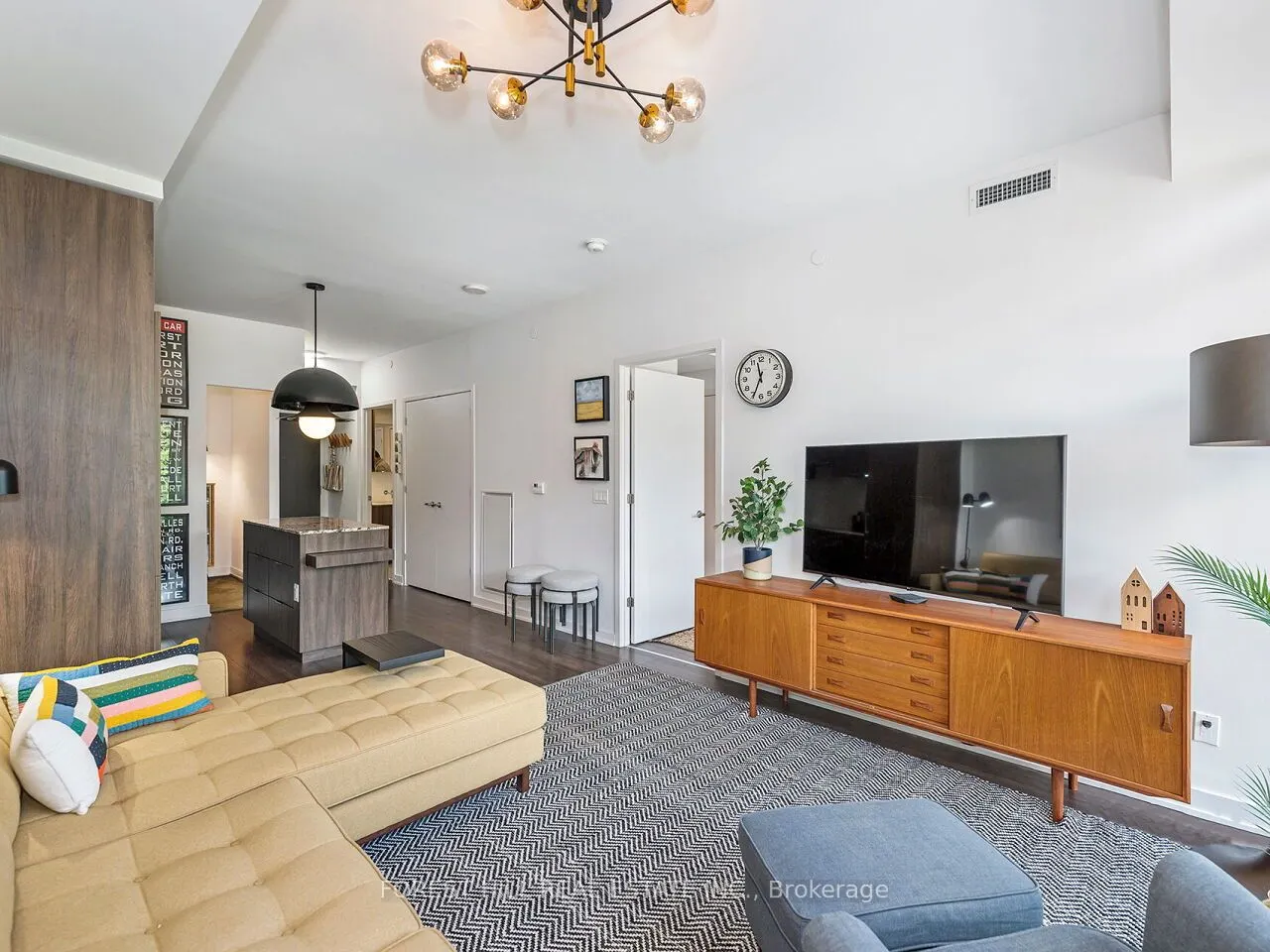 1990 Bloor Street W, #406