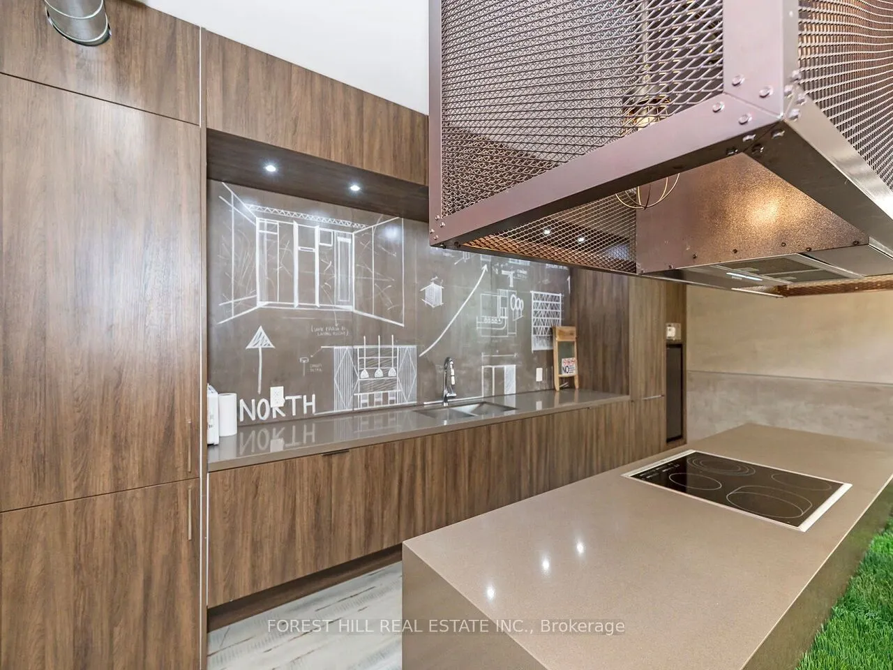 1990 Bloor Street W, #406