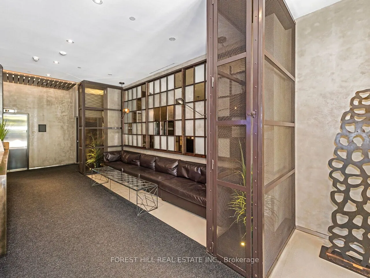 1990 Bloor Street W, #406