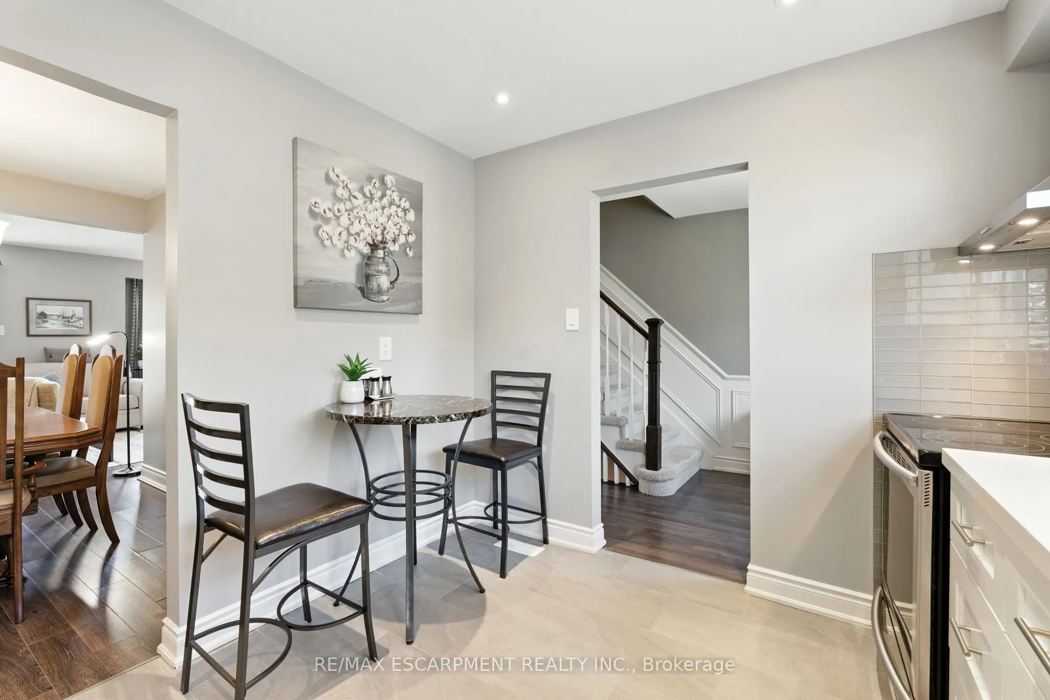 2254 Upper Middle Road, #3