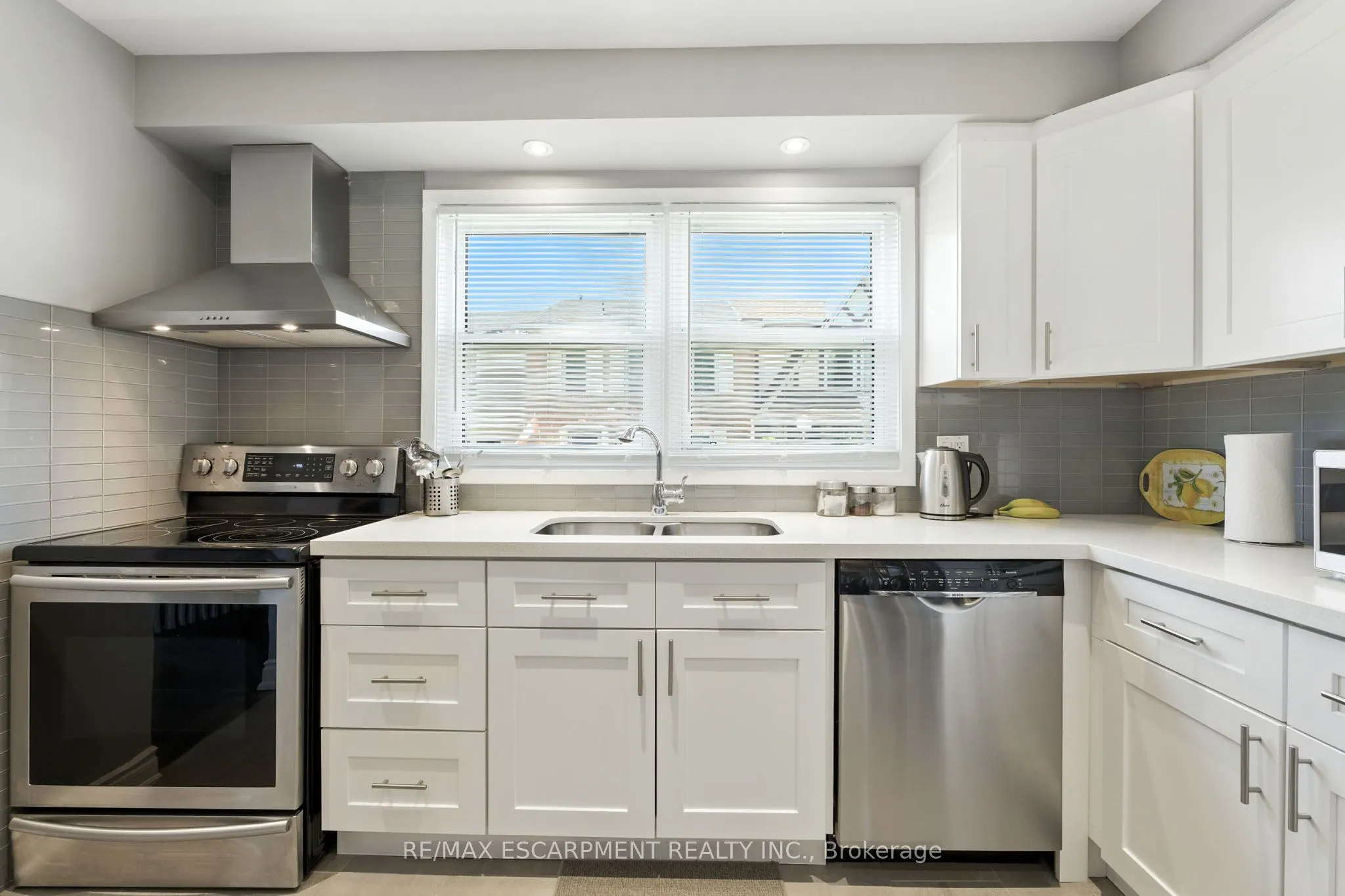 2254 Upper Middle Road, #3