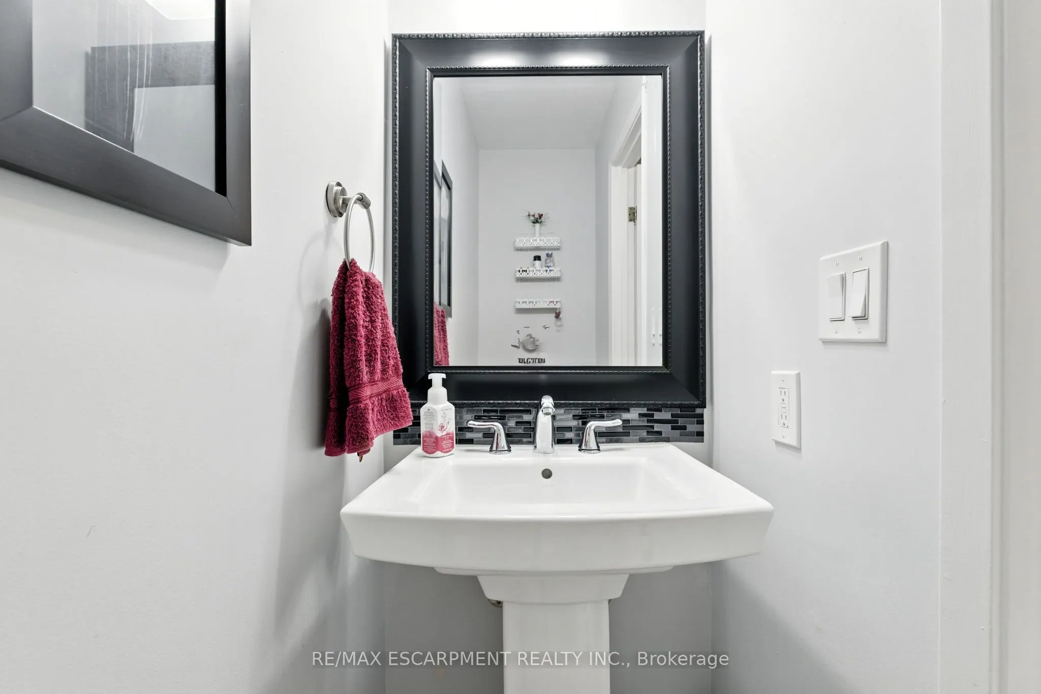 2254 Upper Middle Road, #3
